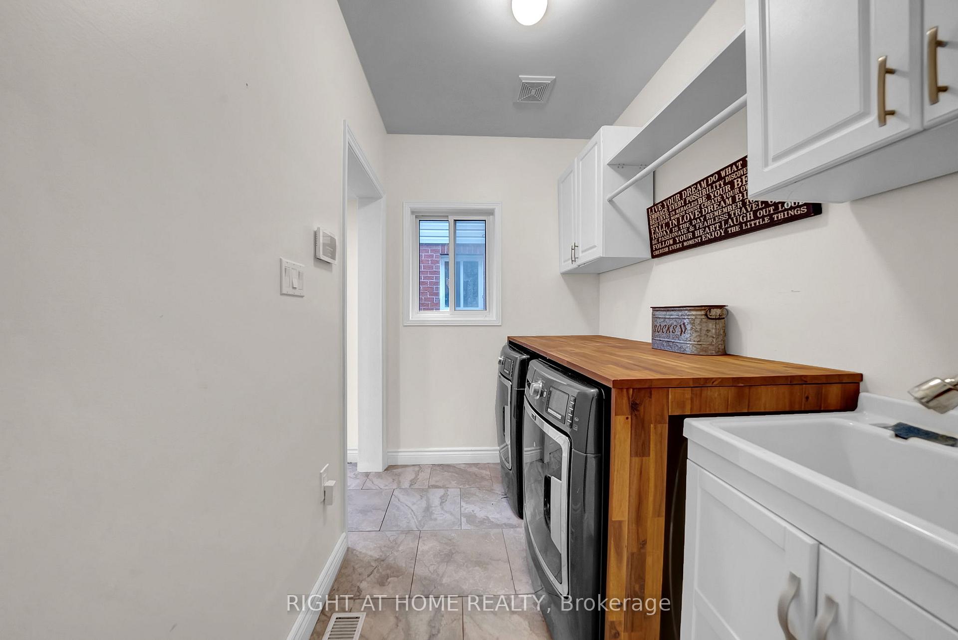 Photo 15 of 158 Dadson Drive, Clarington, Bowmanville — HOMEH