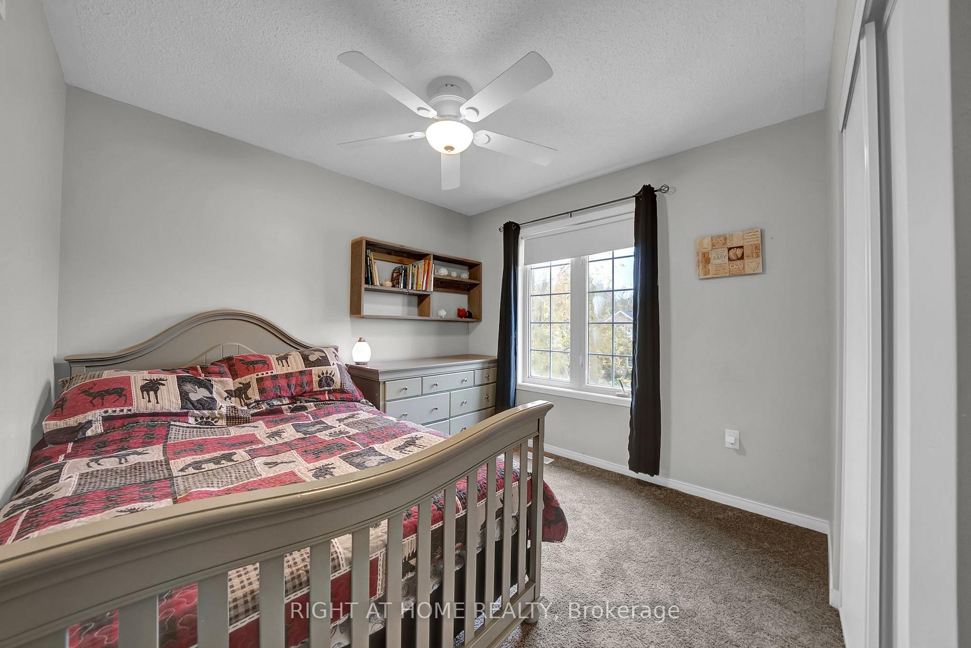 Photo 21 of 158 Dadson Drive, Clarington, Bowmanville — HOMEH