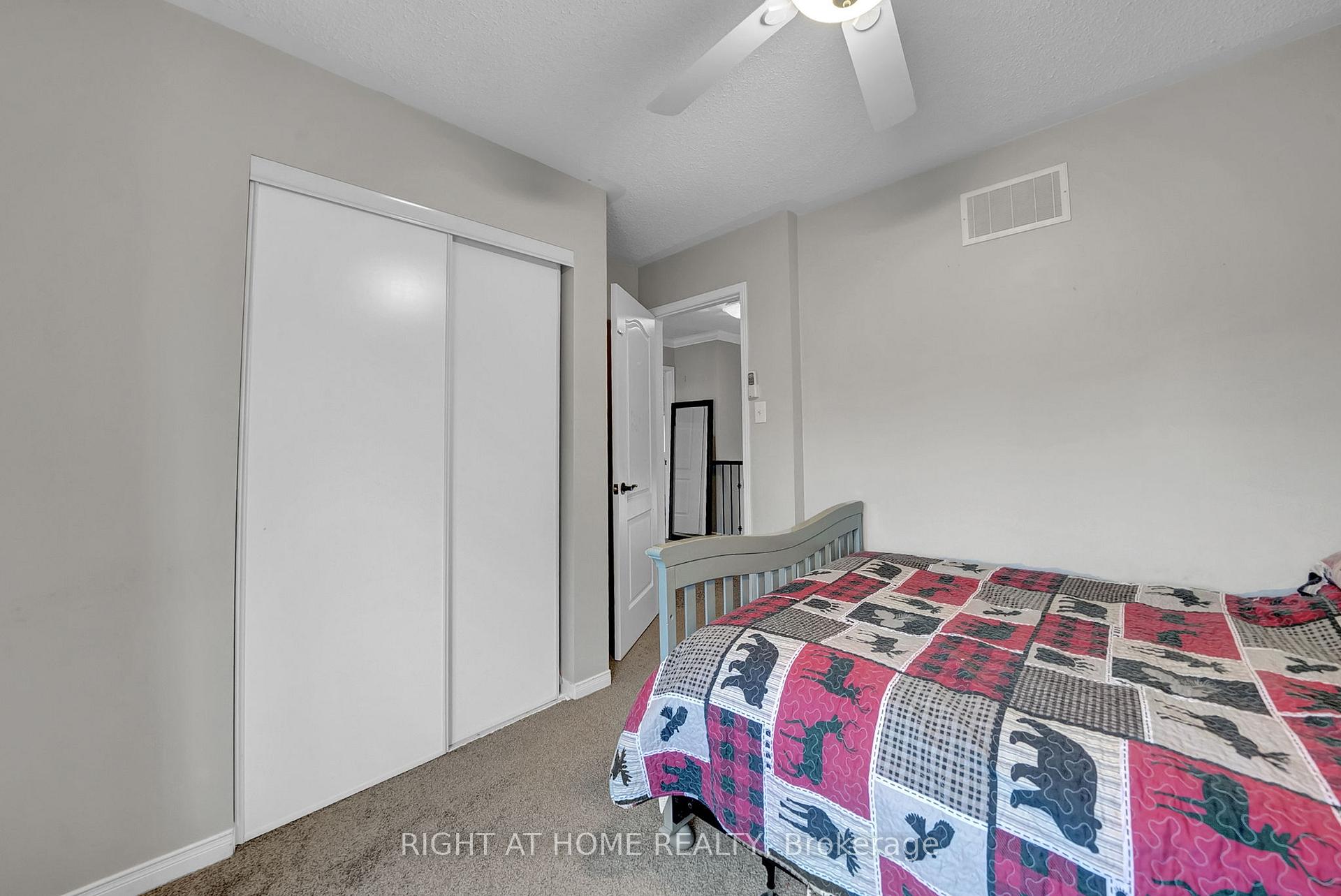 Photo 22 of 158 Dadson Drive, Clarington, Bowmanville — HOMEH
