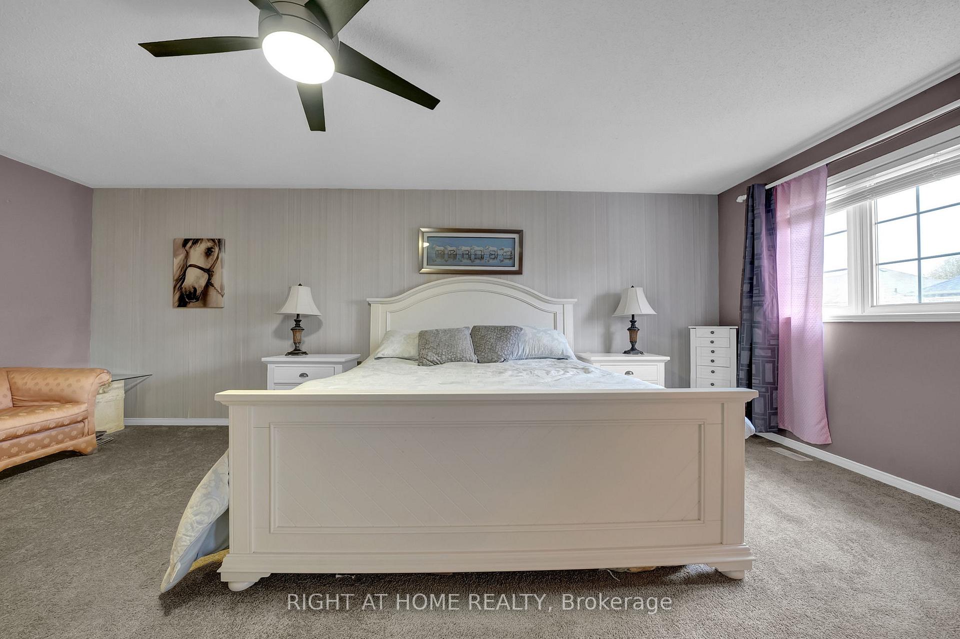 Photo 25 of 158 Dadson Drive, Clarington, Bowmanville — HOMEH