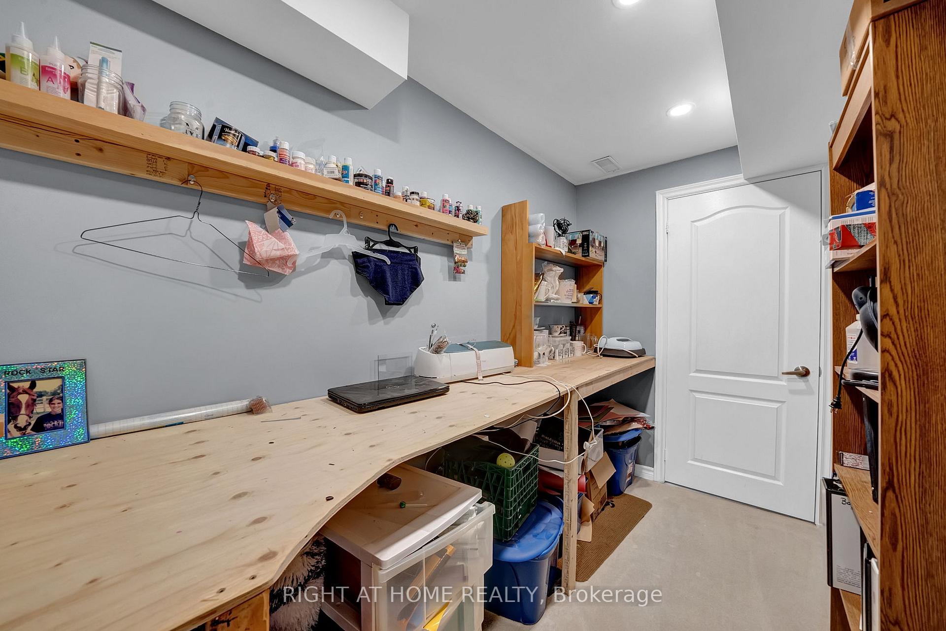 Photo 36 of 158 Dadson Drive, Clarington, Bowmanville — HOMEH