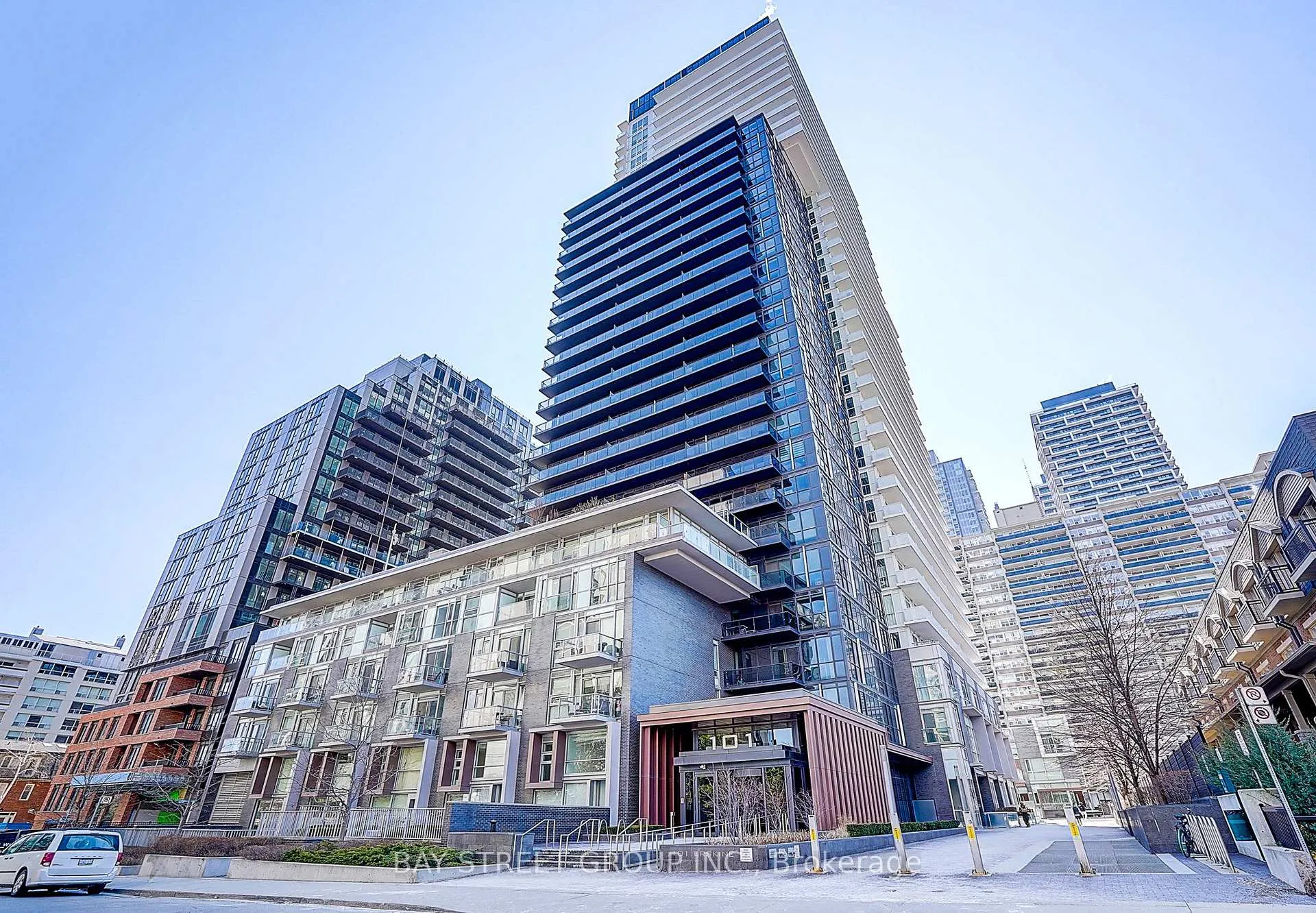 Front of Unit 315, 101 Erskine Avenue