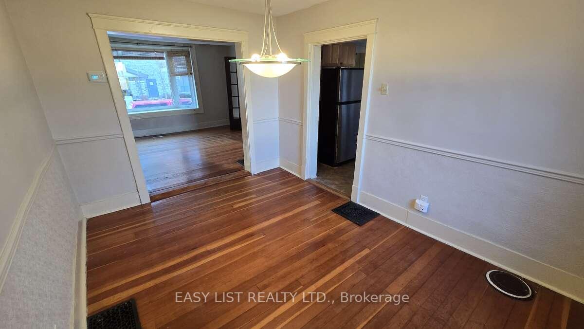 Photo 9 of 124 South Street, Gananoque — HOMEH