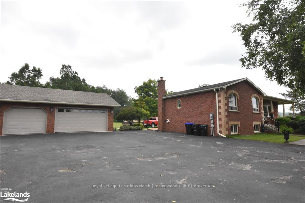 Photo 5 of 1919 Conc 6 S Notta, Clearview, Rural Clearview — HOMEH