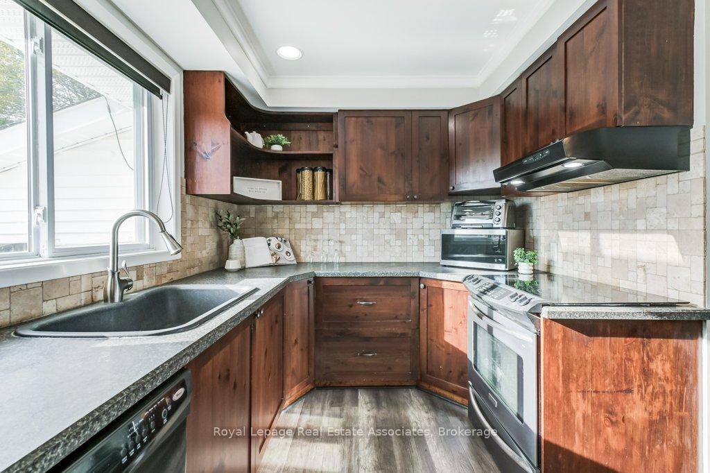 Photo 14 of 6138 Trafalgar Road, Erin, Rural Erin — HOMEH
