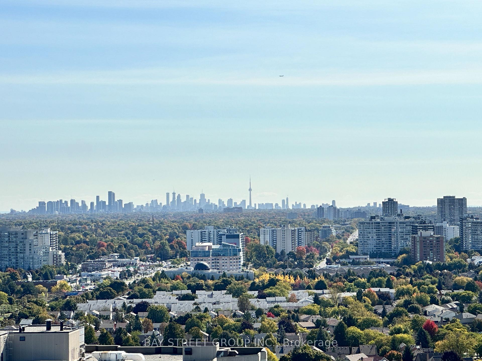 Photo 21 of Unit B2203, 50 Upper Mall Way, Vaughan, Brownridge — HOMEH