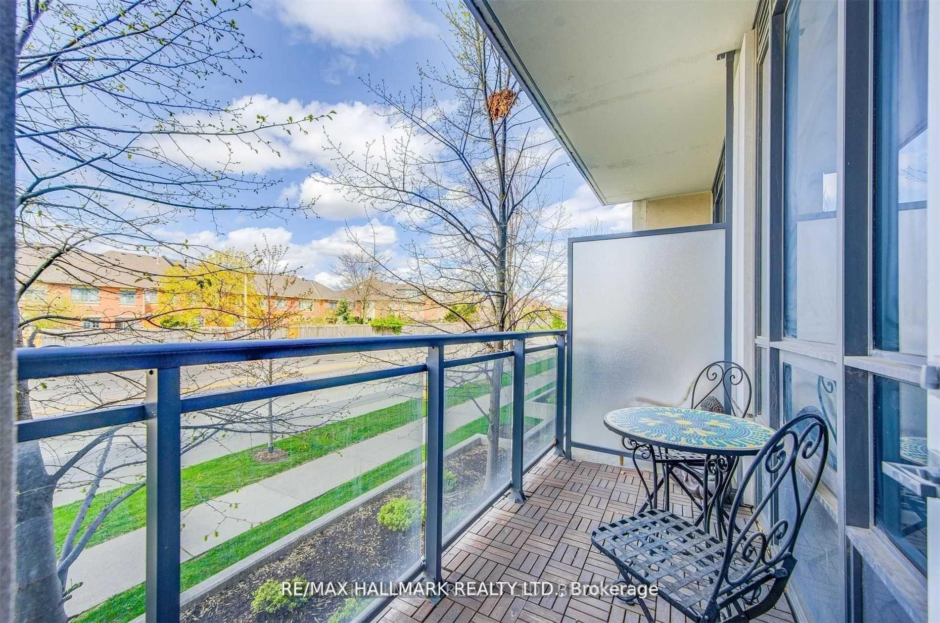 Photo 2 of Unit 110, 95 North Park Road, Vaughan, Beverley Glen — HOMEH