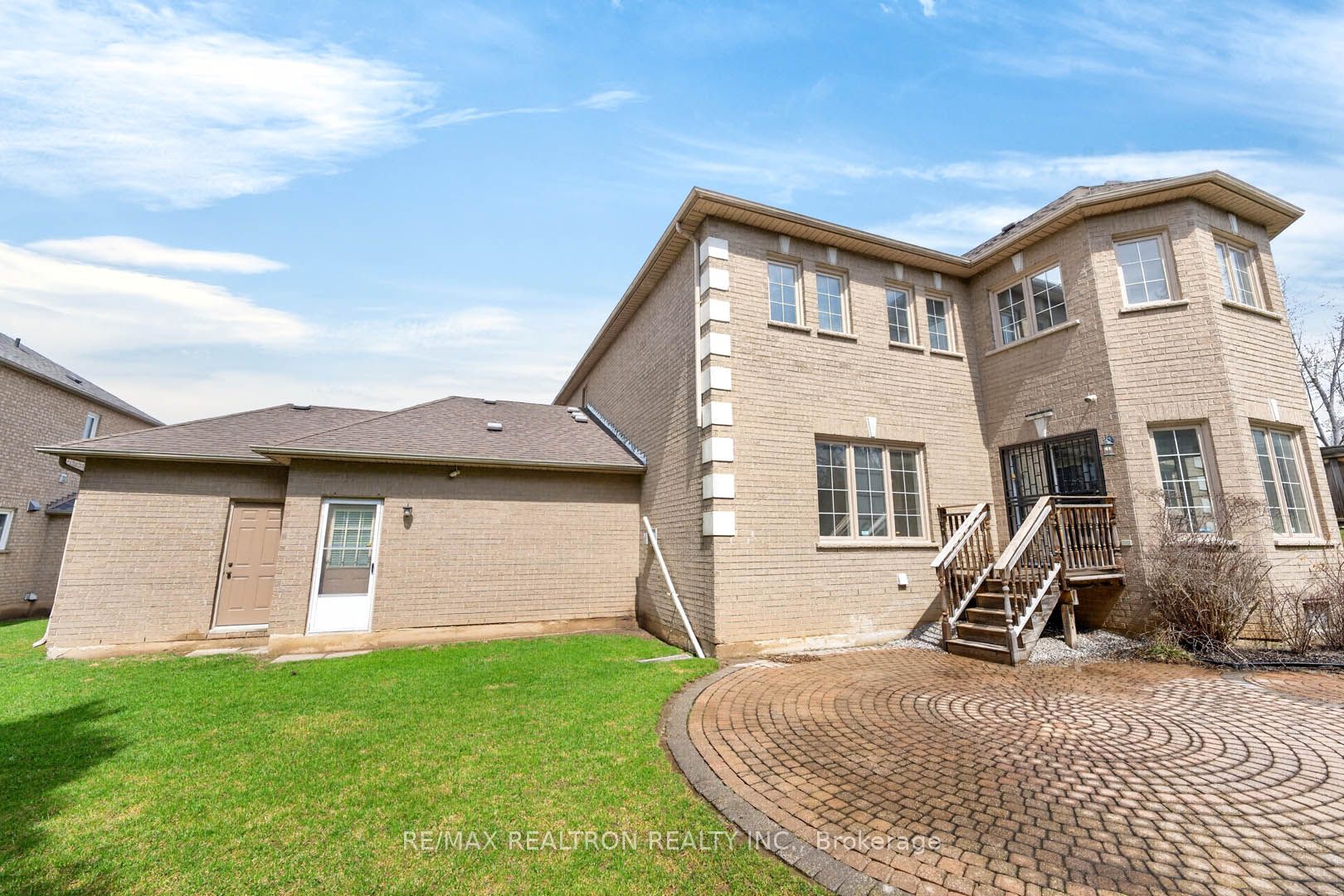 Photo 47 of 385 Calvert Road, Markham, Cachet — HOMEH