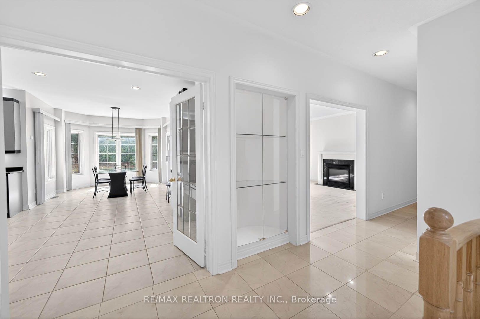 Photo 14 of 385 Calvert Road, Markham, Cachet — HOMEH