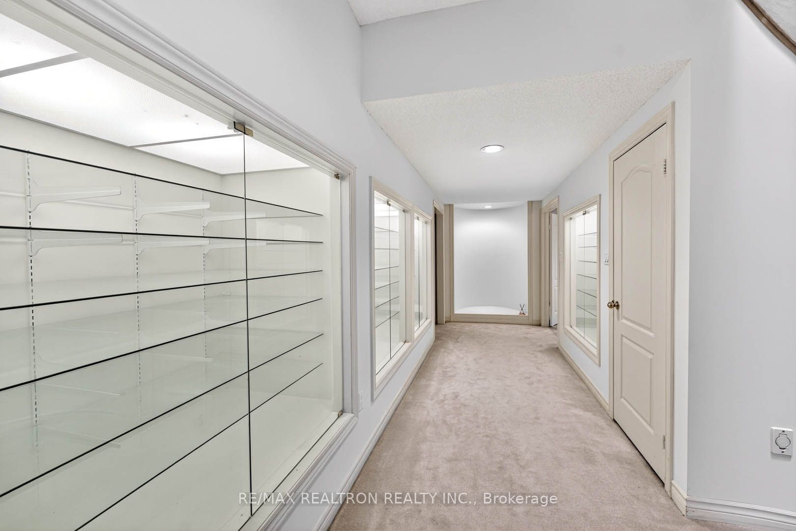 Photo 38 of 385 Calvert Road, Markham, Cachet — HOMEH