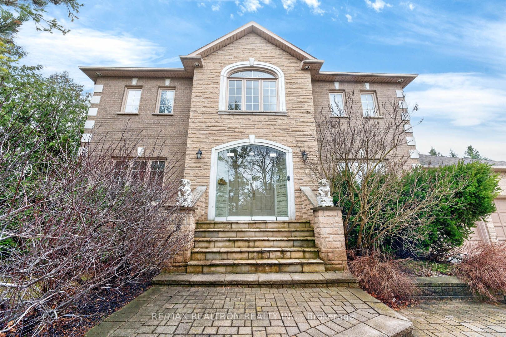 Photo 5 of 385 Calvert Road, Markham, Cachet — HOMEH