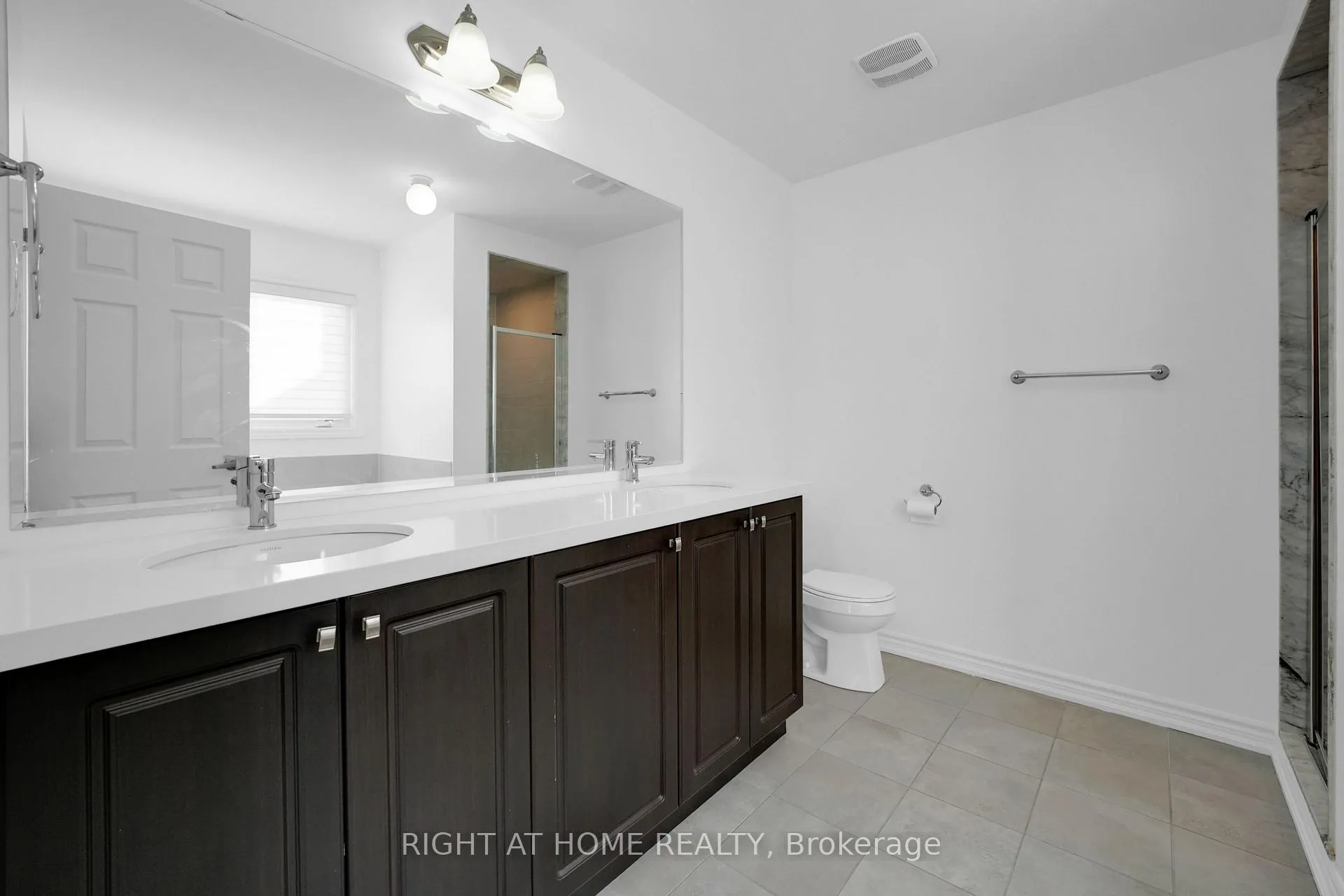 Photo 19 of 1322 Apollo Street, Oshawa, Eastdale — HOMEH