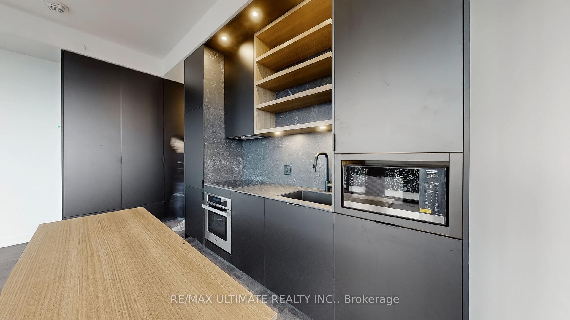 Photo 2 of Unit 4802, 55 Charles Street E, Toronto, Church-Yonge Corridor — HOMEH