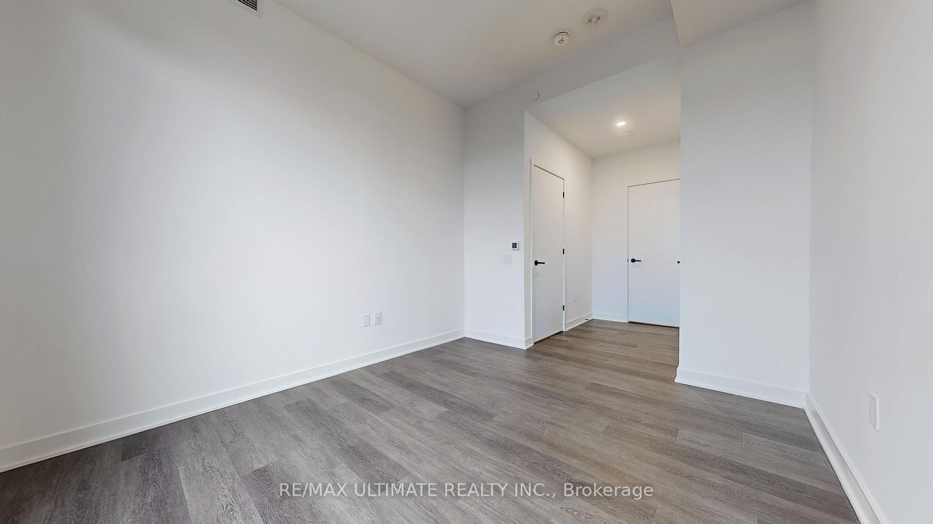 Photo 5 of Unit 4802, 55 Charles Street E, Toronto, Church-Yonge Corridor — HOMEH