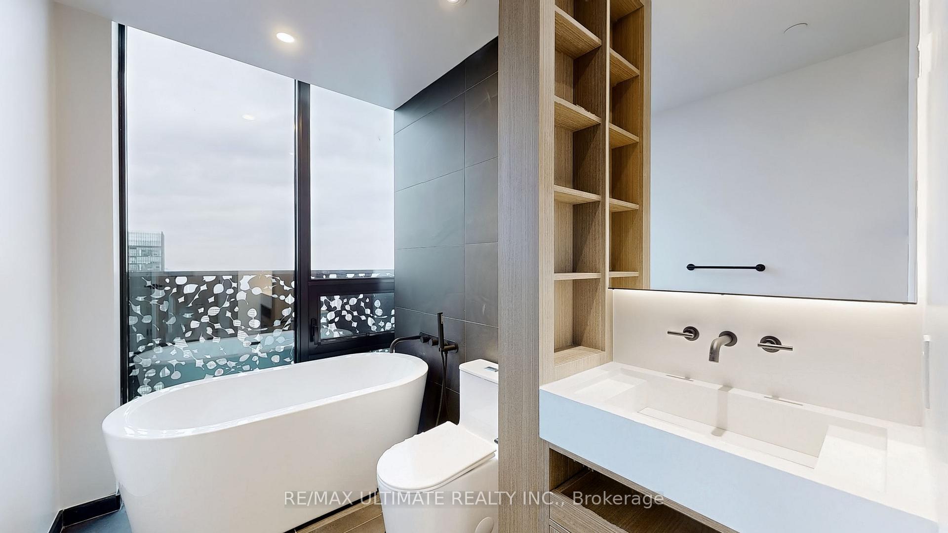 Photo 12 of Unit 4802, 55 Charles Street E, Toronto, Church-Yonge Corridor — HOMEH