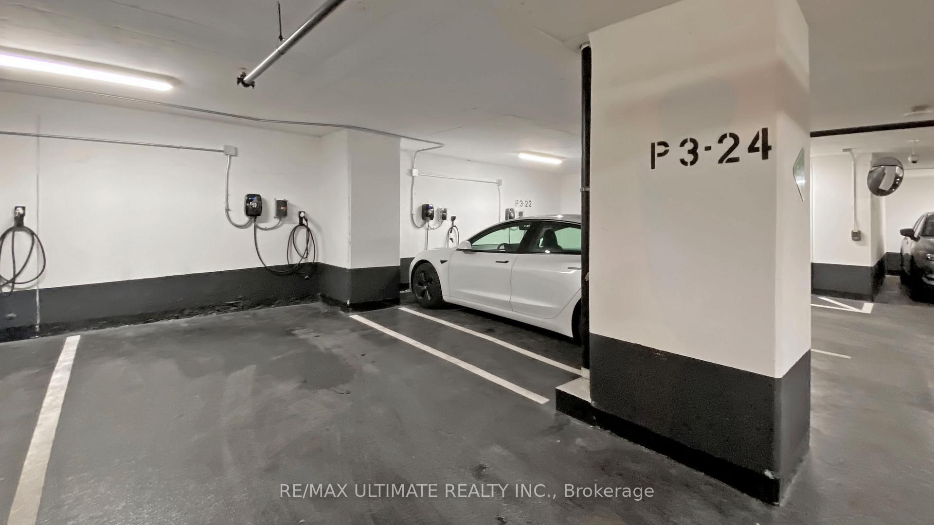 Photo 22 of Unit 4802, 55 Charles Street E, Toronto, Church-Yonge Corridor — HOMEH