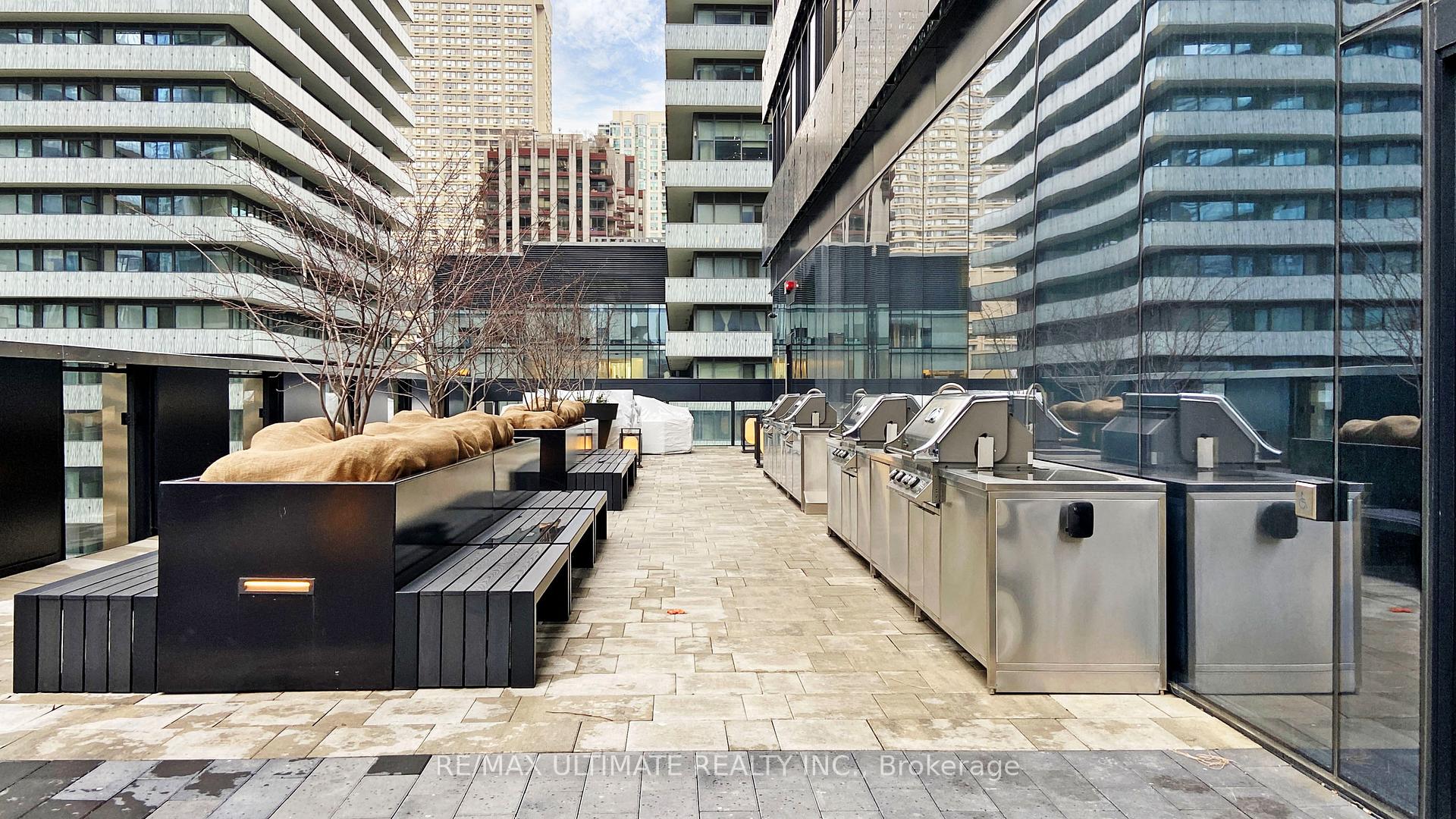 Photo 27 of Unit 4802, 55 Charles Street E, Toronto, Church-Yonge Corridor — HOMEH
