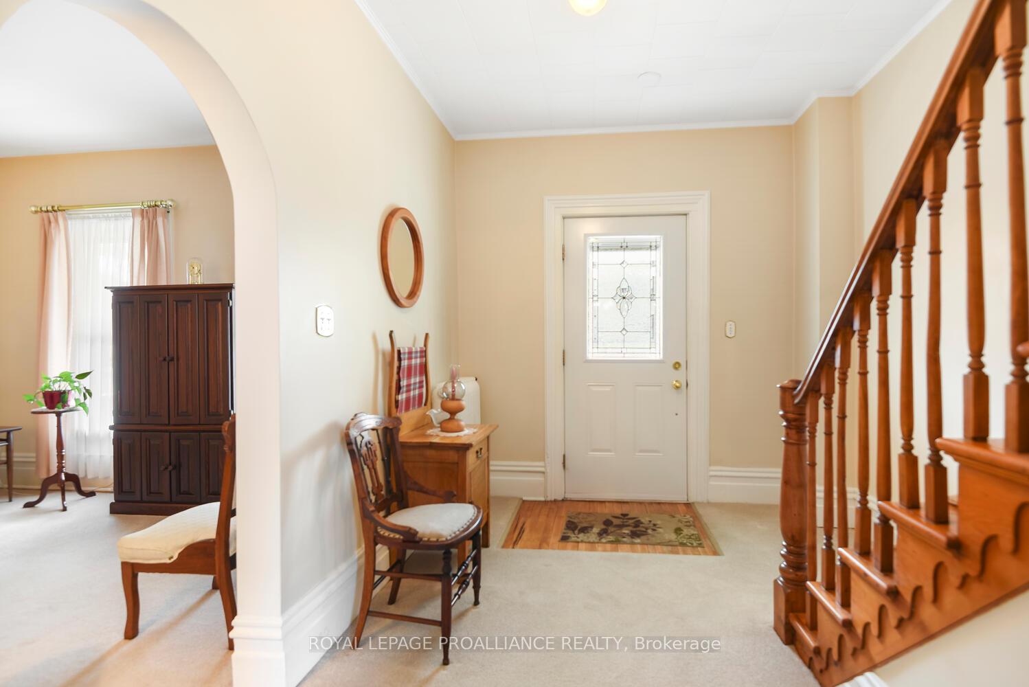 Photo 5 of 250 King Street E, Brockville — HOMEH