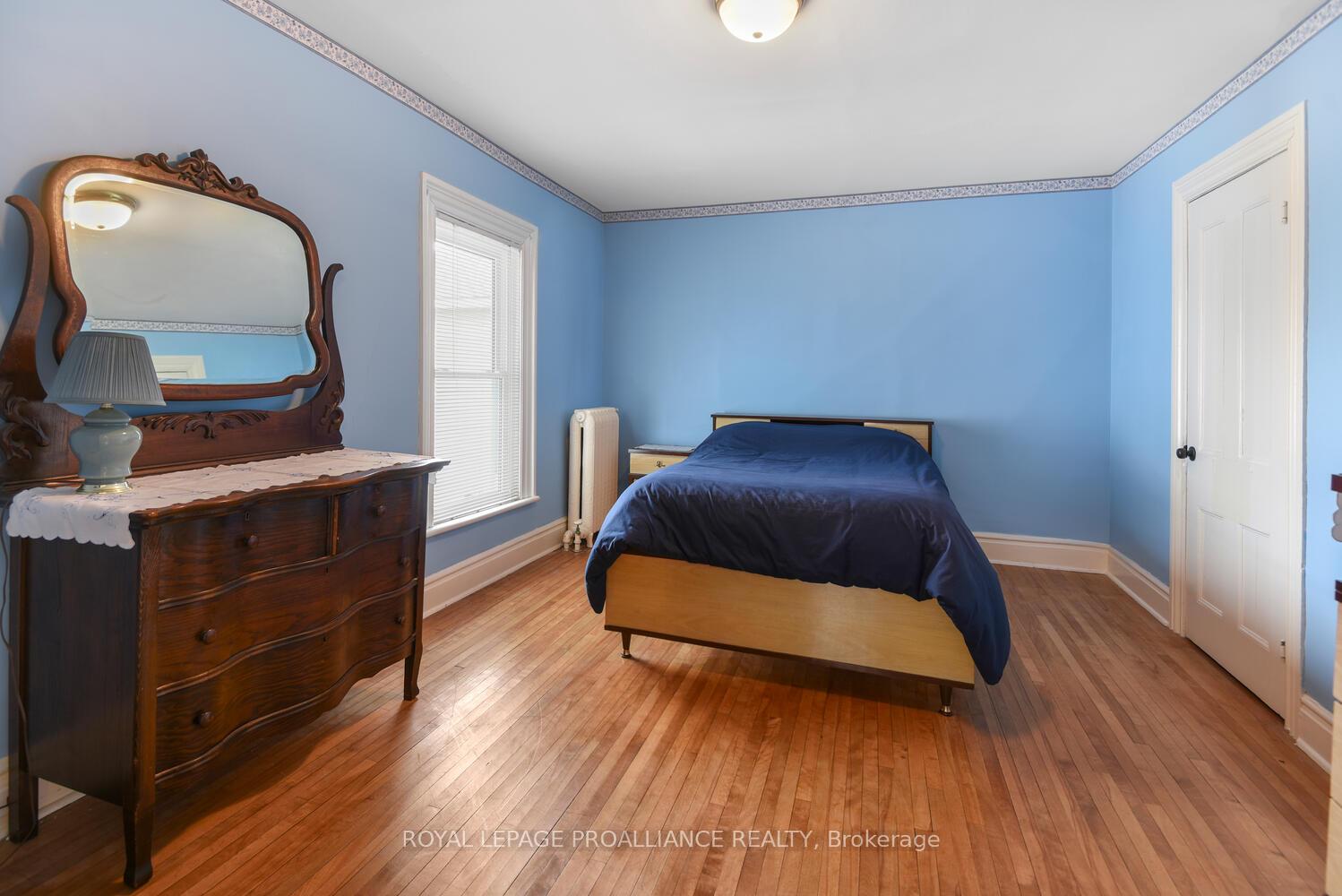 Photo 22 of 250 King Street E, Brockville — HOMEH