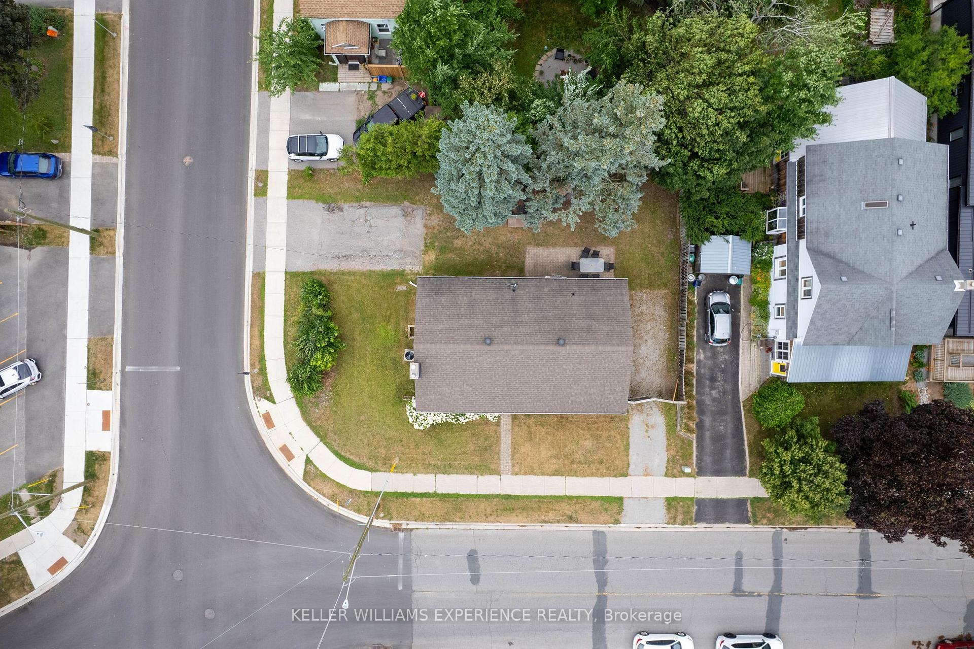 Photo 37 of 4 Napier Street, Barrie, Codrington — HOMEH