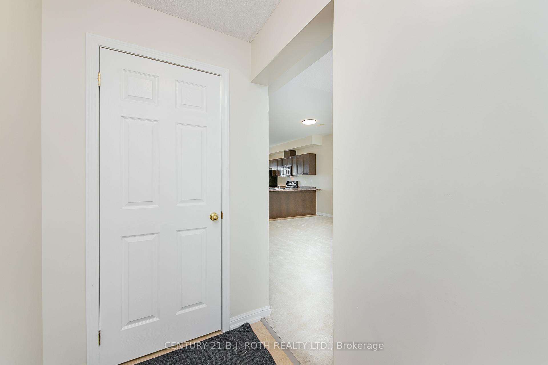 Photo 12 of Unit 2, 175 Stanley Street, Barrie, East Bayfield — HOMEH