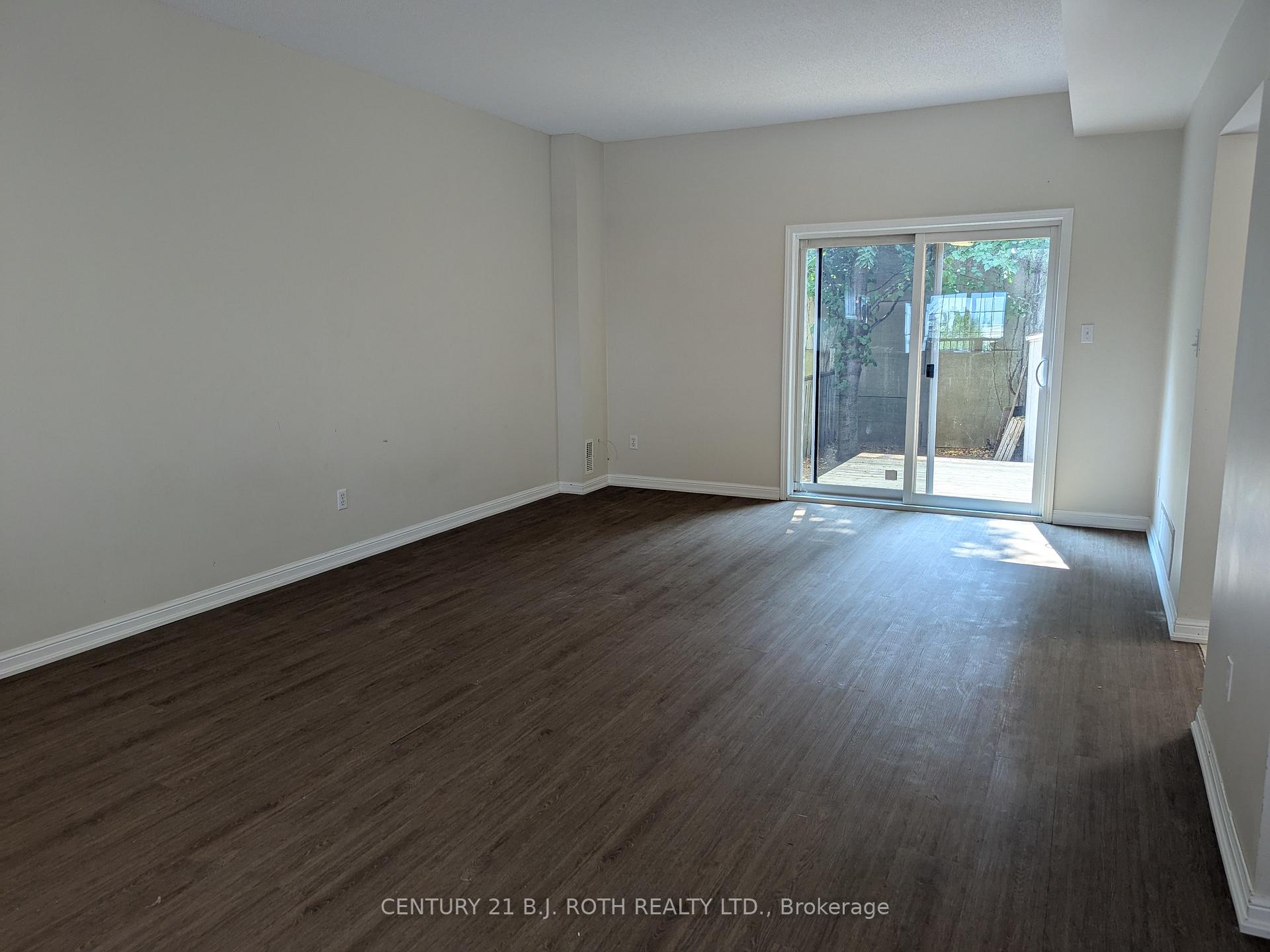 Photo 15 of Unit 2, 175 Stanley Street, Barrie, East Bayfield — HOMEH