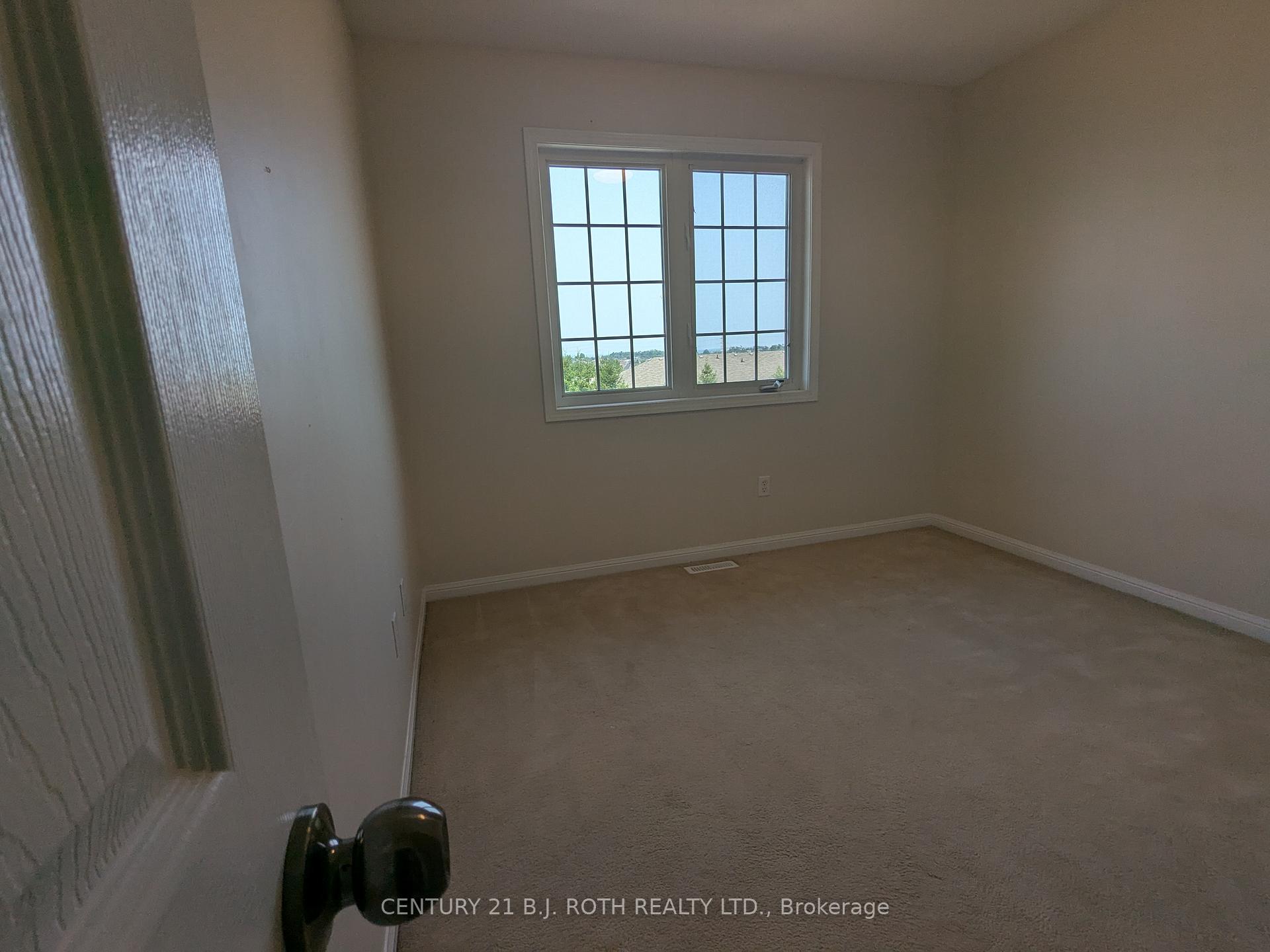 Photo 29 of Unit 2, 175 Stanley Street, Barrie, East Bayfield — HOMEH