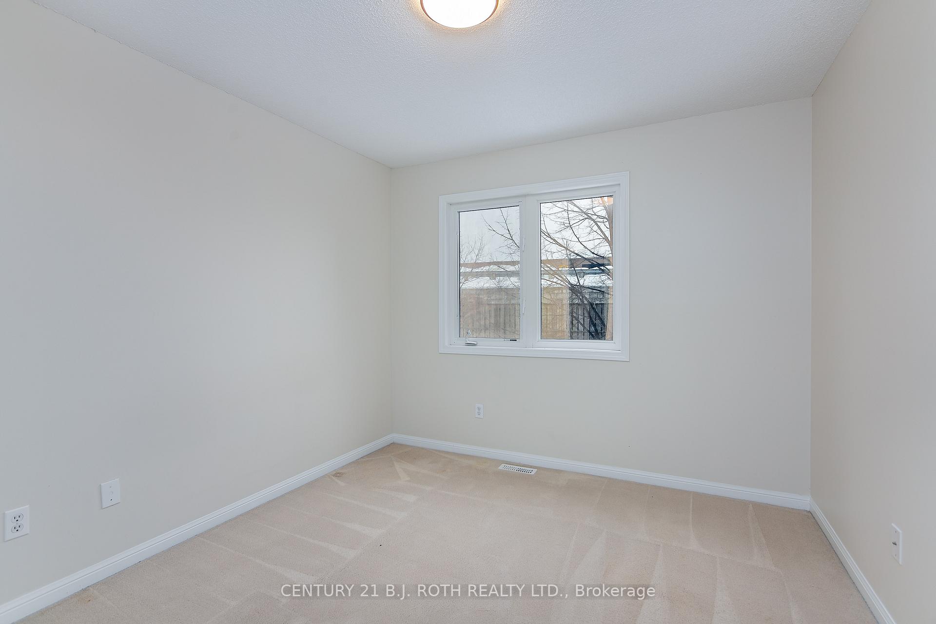 Photo 28 of Unit 2, 175 Stanley Street, Barrie, East Bayfield — HOMEH