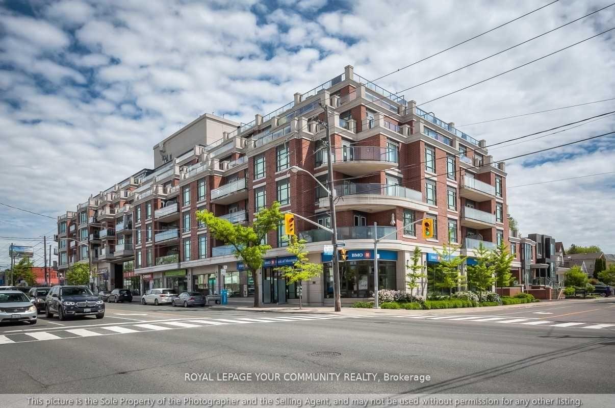 Front of Unit 405, 1717 Avenue Road