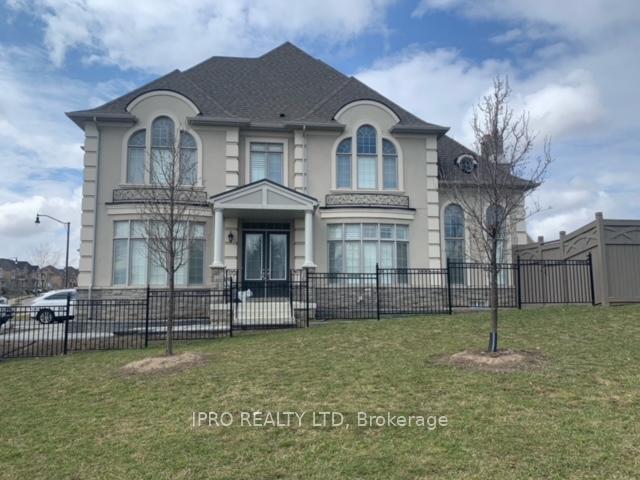 Front of 1 Royal West Drive