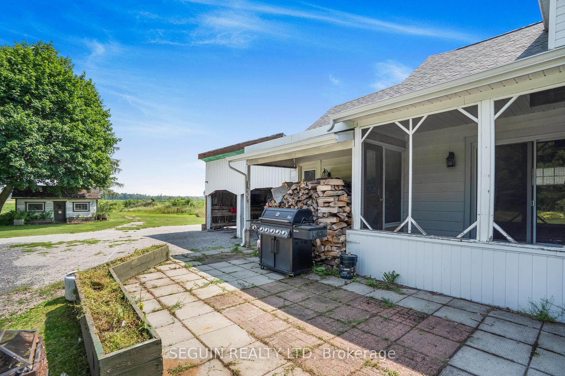 Photo 5 of 461 Greenlane Road, Champlain, Champlain Twp — HOMEH