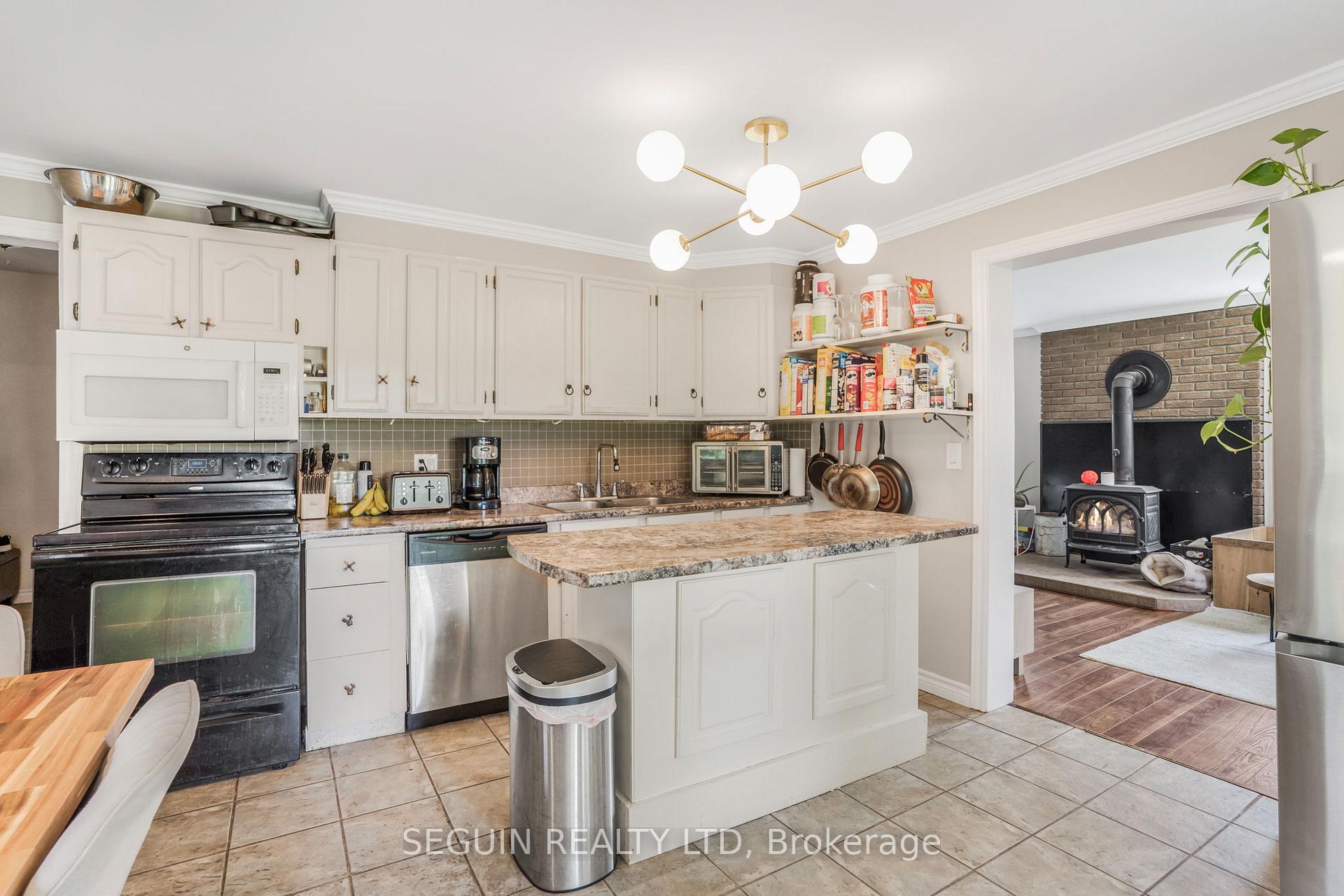 Photo 26 of 461 Greenlane Road, Champlain, Champlain Twp — HOMEH