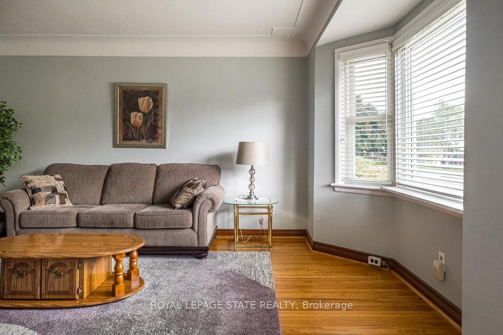 Photo 5 of 360 East 34th Street, Hamilton, Macassa — HOMEH
