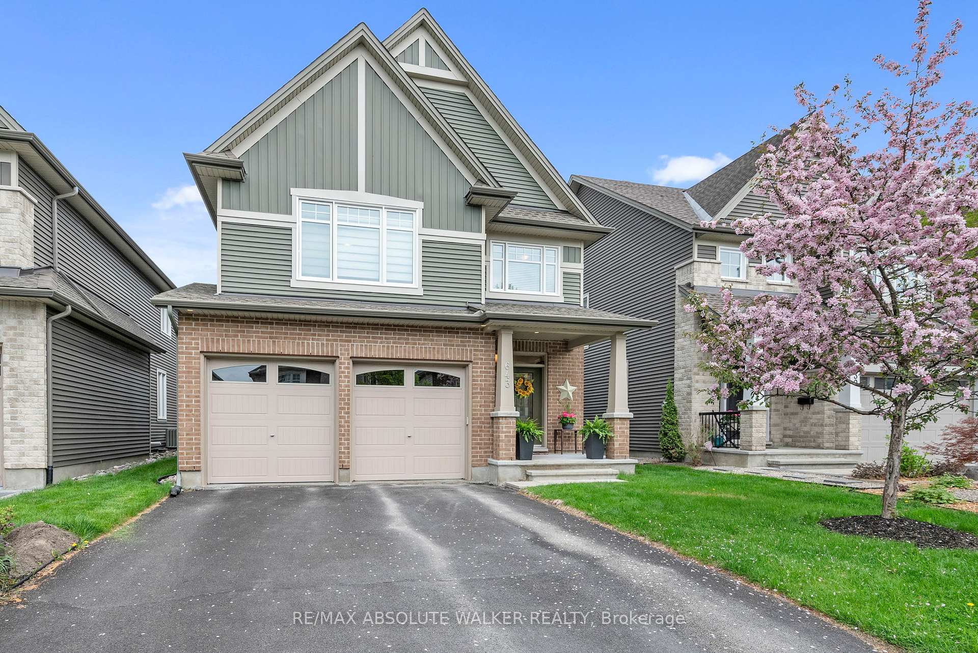 Photo 3 of 643 Rockrose Way, Ottawa, Blossom Park/Kemp Park/Findlay Creek — HOMEH