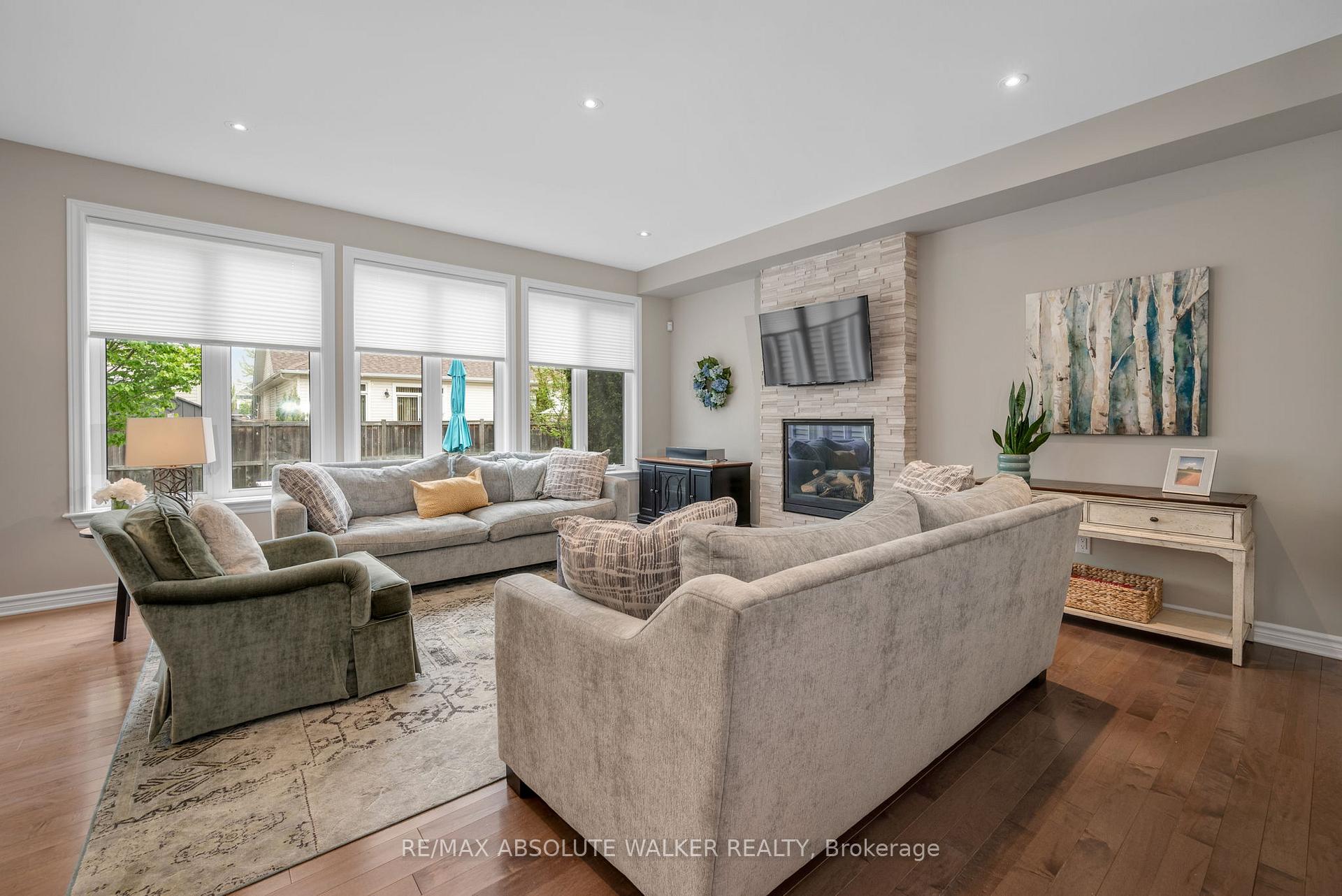 Photo 7 of 643 Rockrose Way, Ottawa, Blossom Park/Kemp Park/Findlay Creek — HOMEH