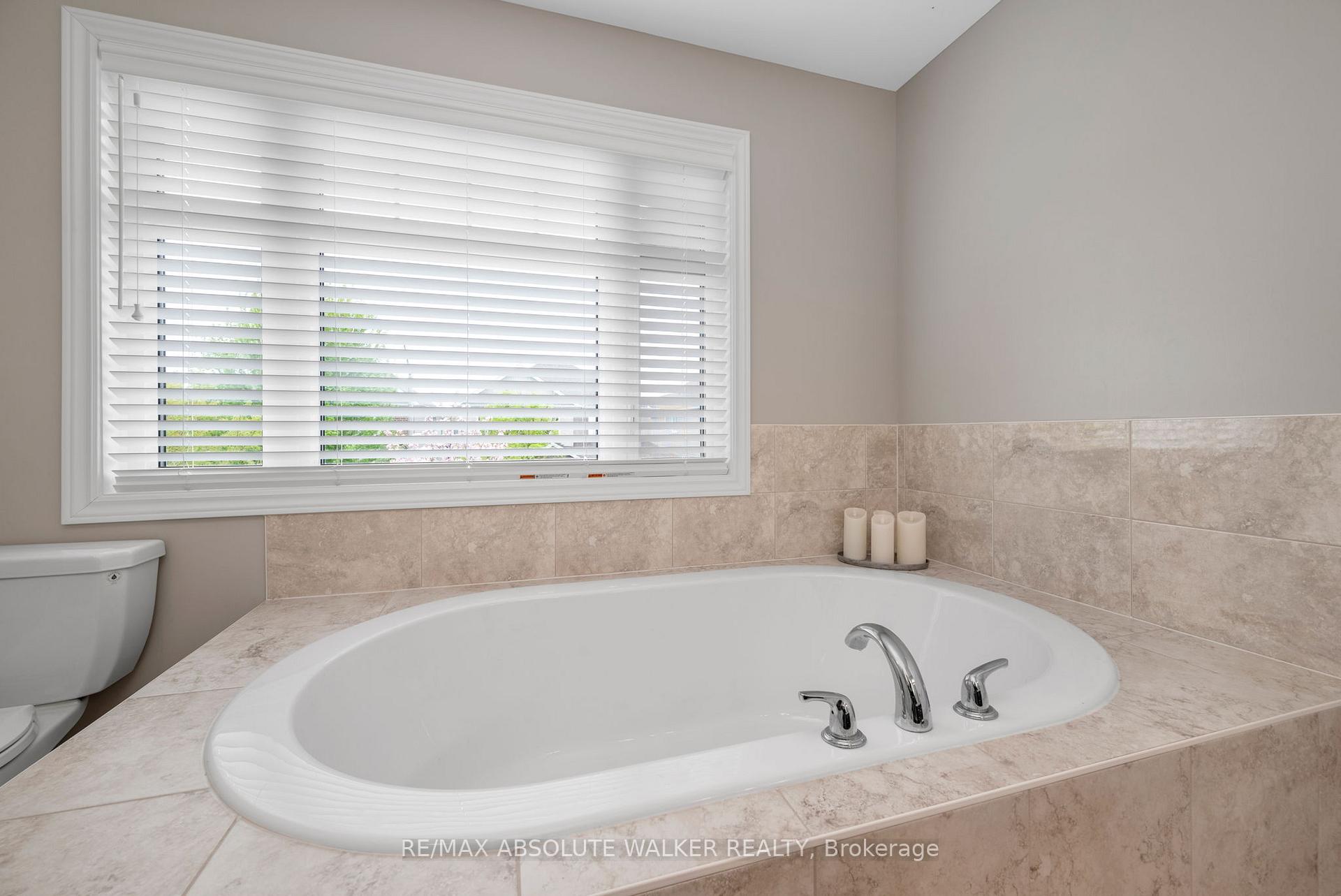 Photo 26 of 643 Rockrose Way, Ottawa, Blossom Park/Kemp Park/Findlay Creek — HOMEH