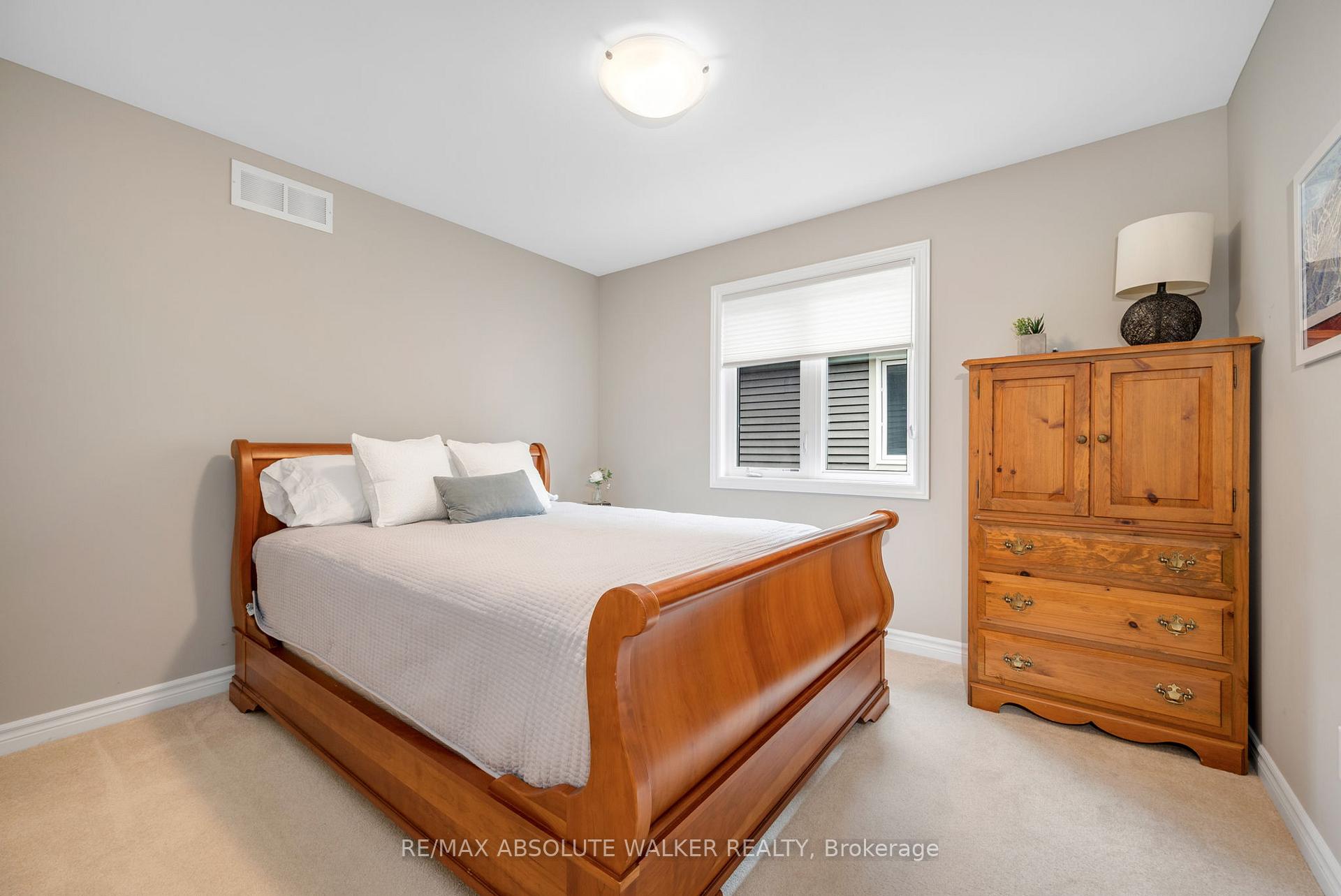 Photo 31 of 643 Rockrose Way, Ottawa, Blossom Park/Kemp Park/Findlay Creek — HOMEH