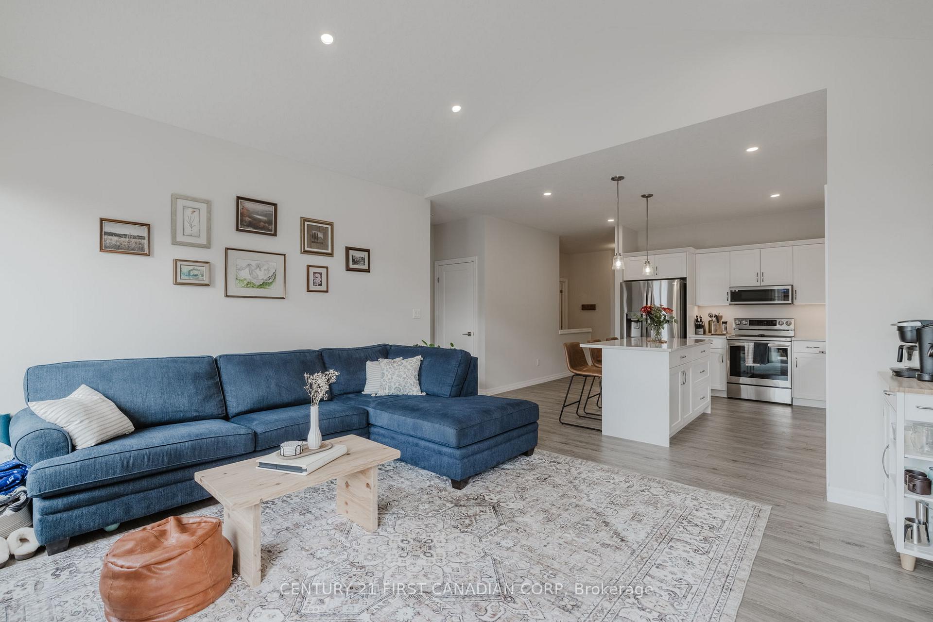 Photo 16 of 132 Cortland Terrace, St. Thomas — HOMEH