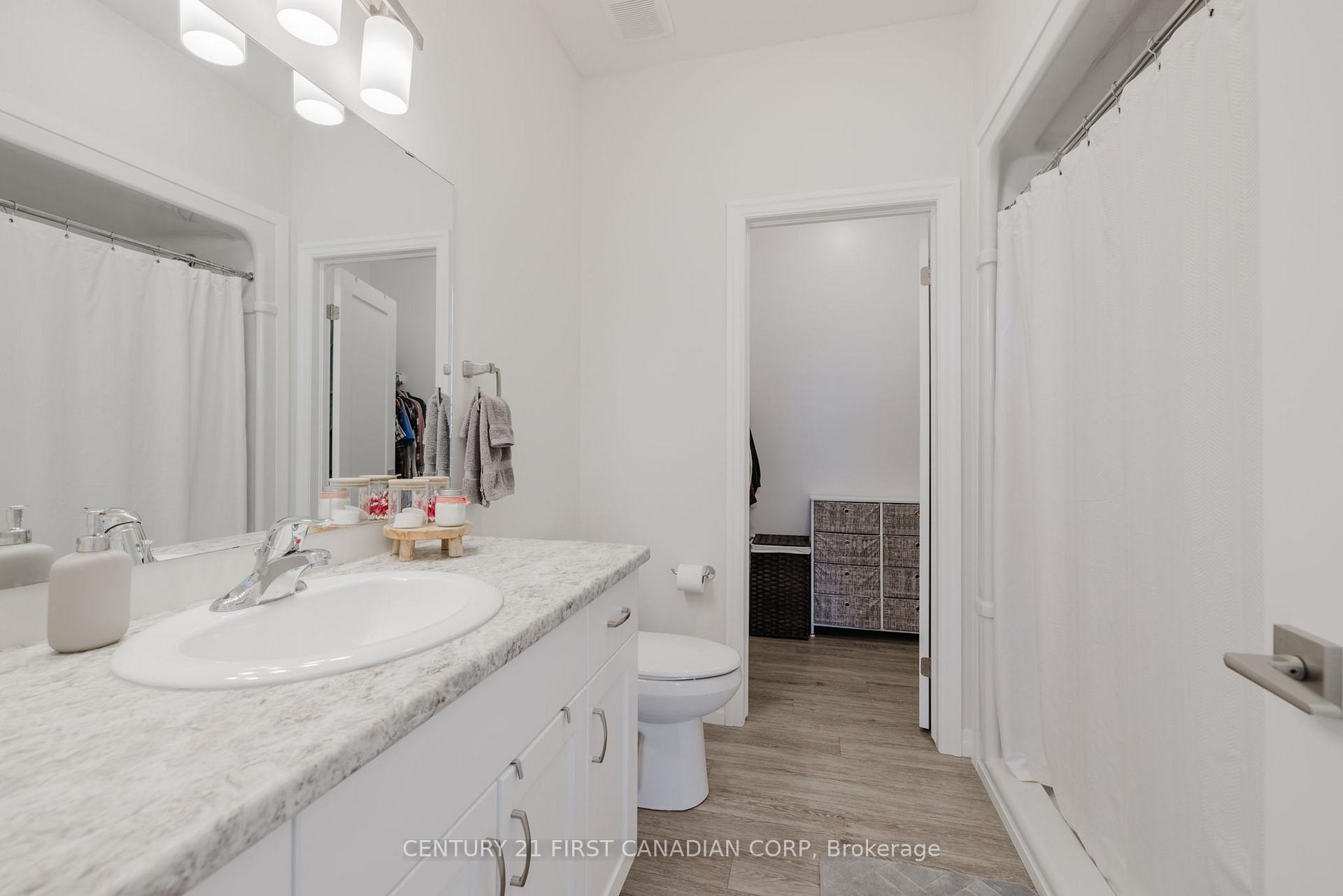 Photo 21 of 132 Cortland Terrace, St. Thomas — HOMEH