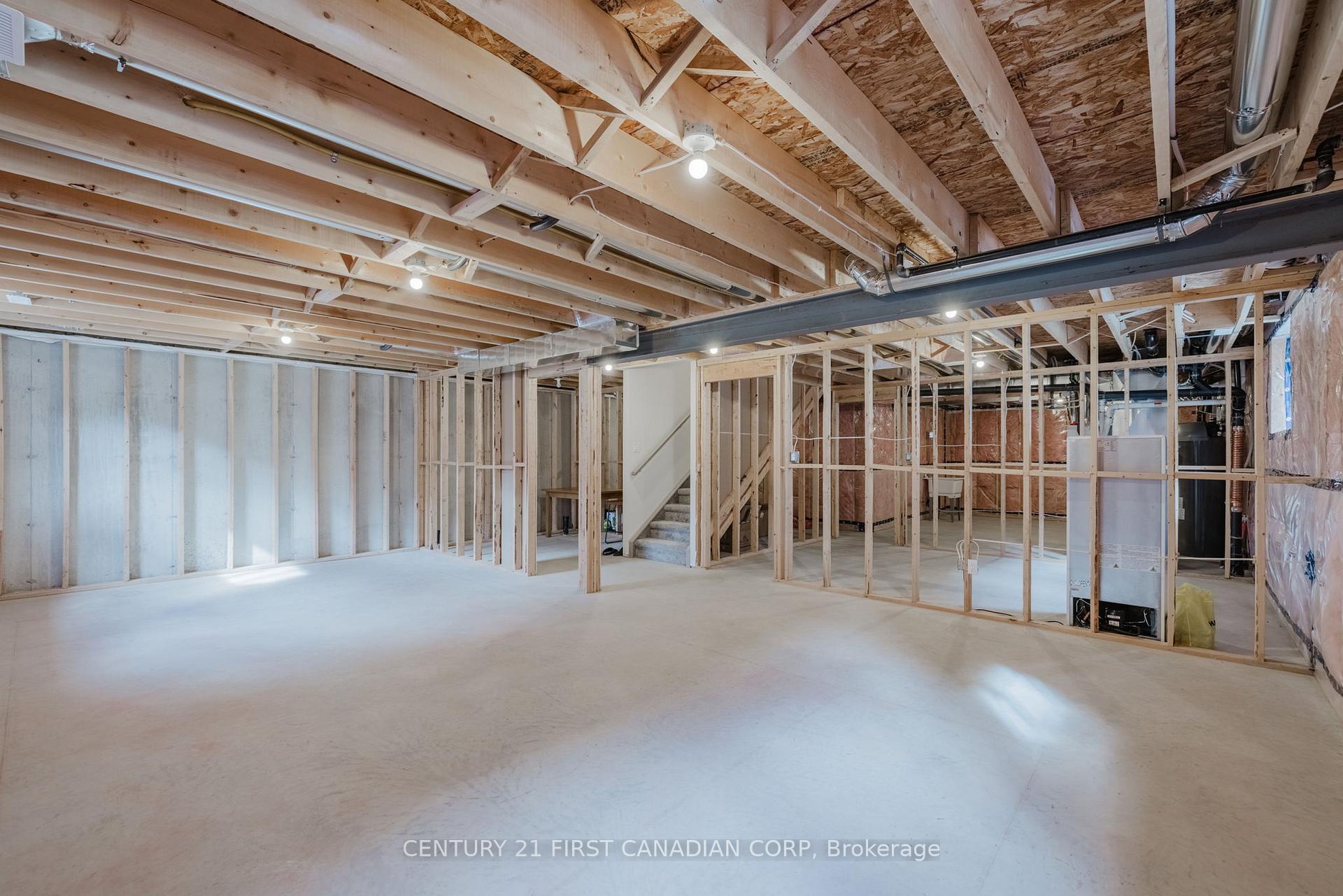 Photo 22 of 132 Cortland Terrace, St. Thomas — HOMEH
