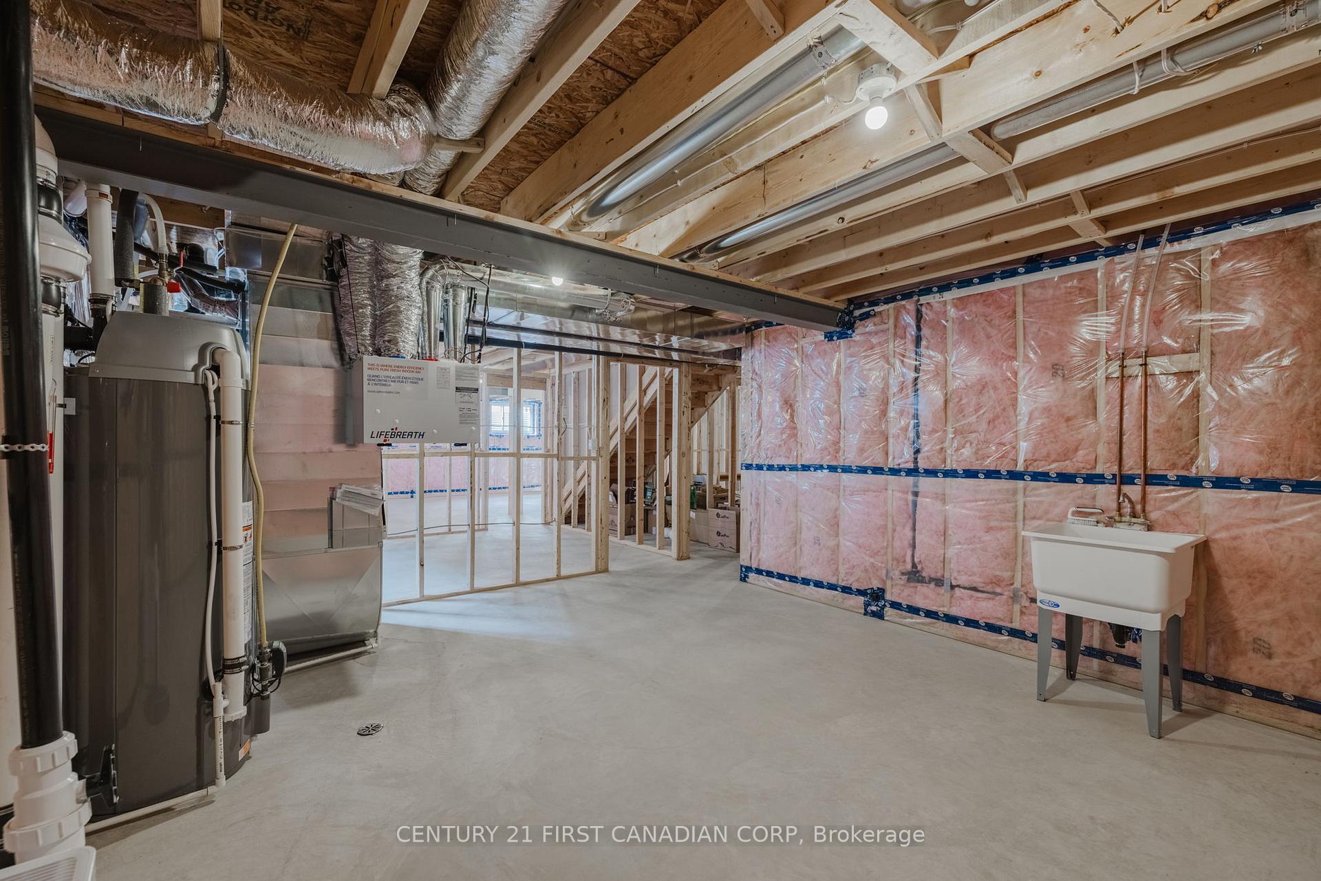 Photo 24 of 132 Cortland Terrace, St. Thomas — HOMEH