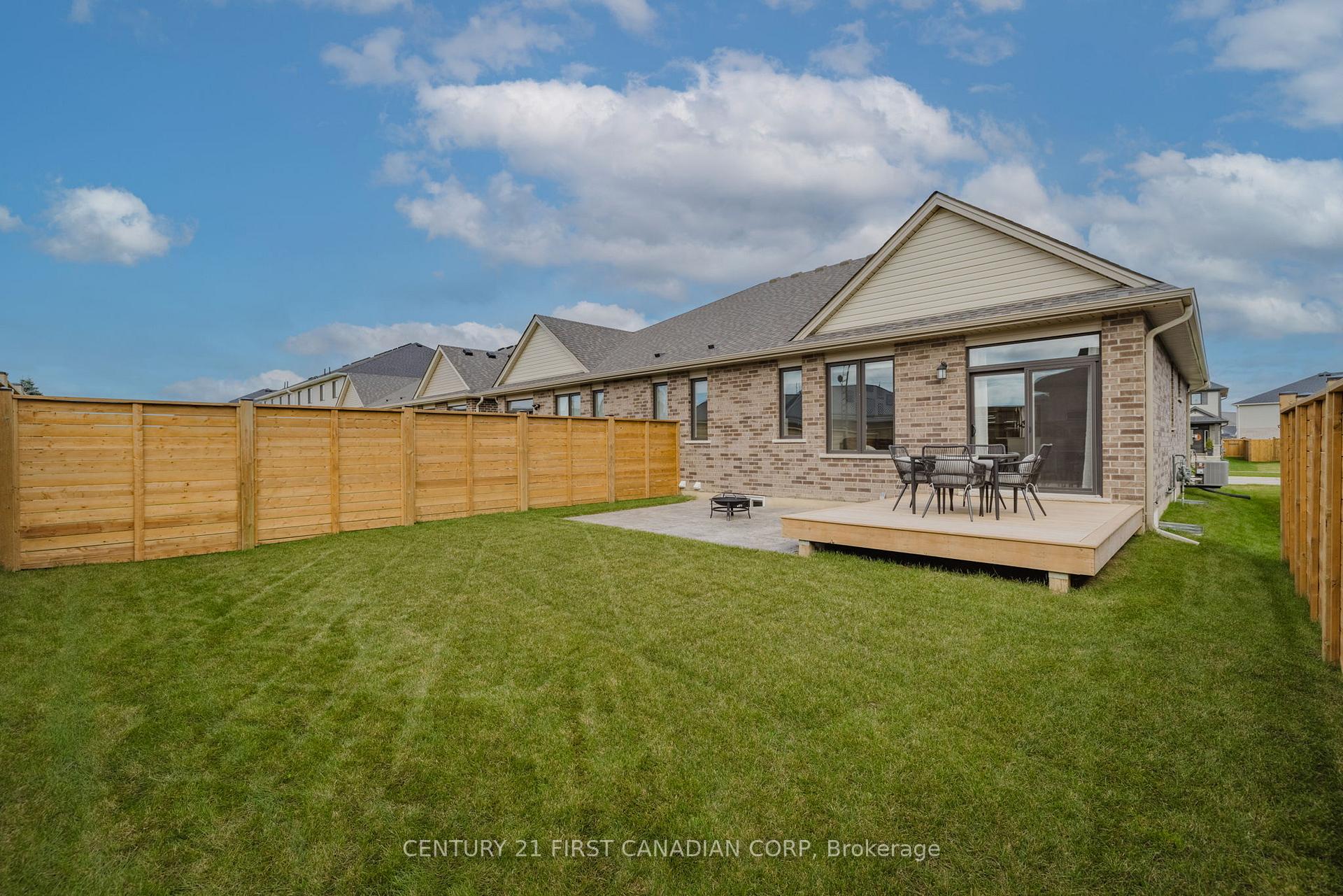 Photo 25 of 132 Cortland Terrace, St. Thomas — HOMEH