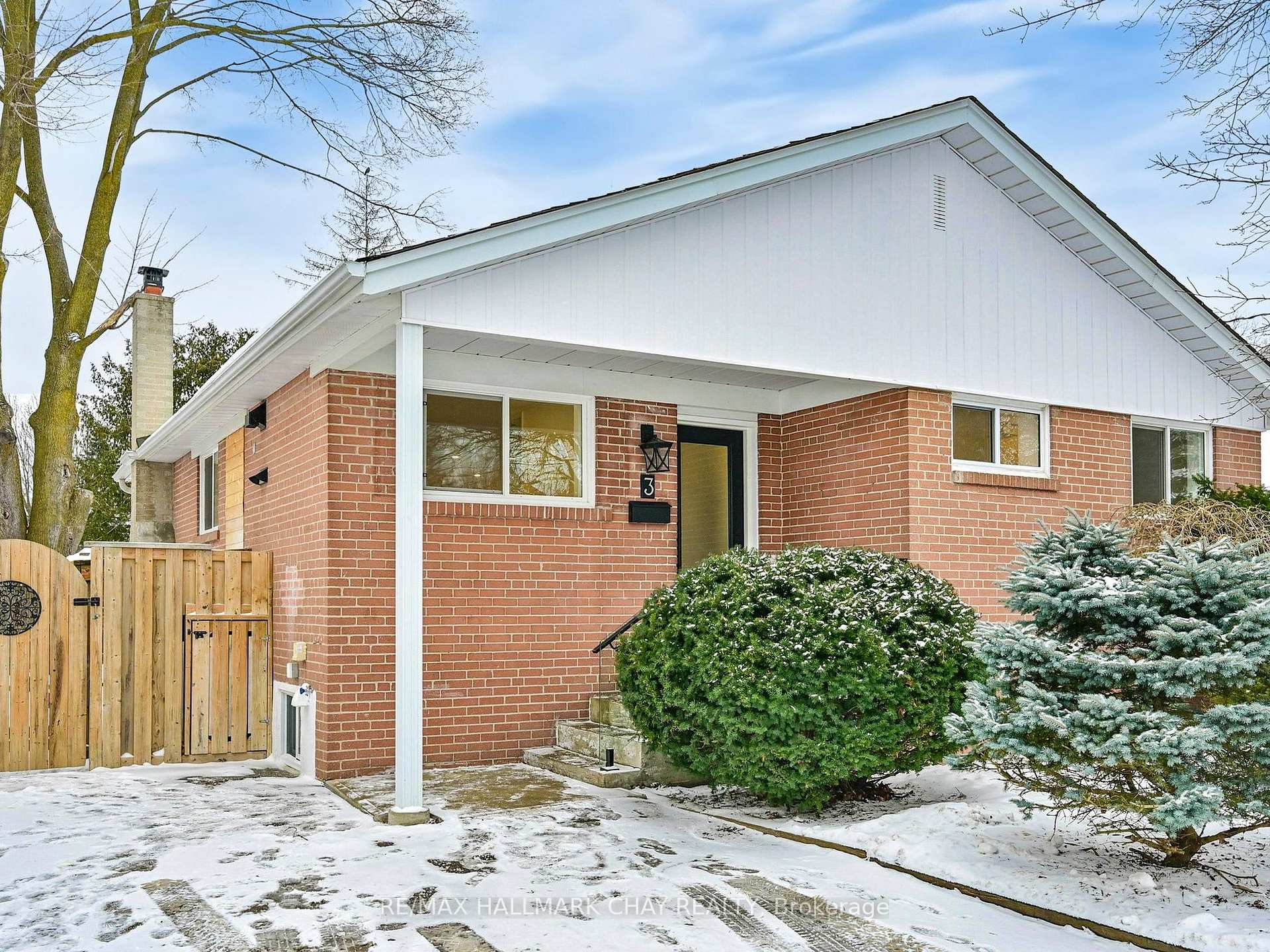 Front of 3 Davidson Road