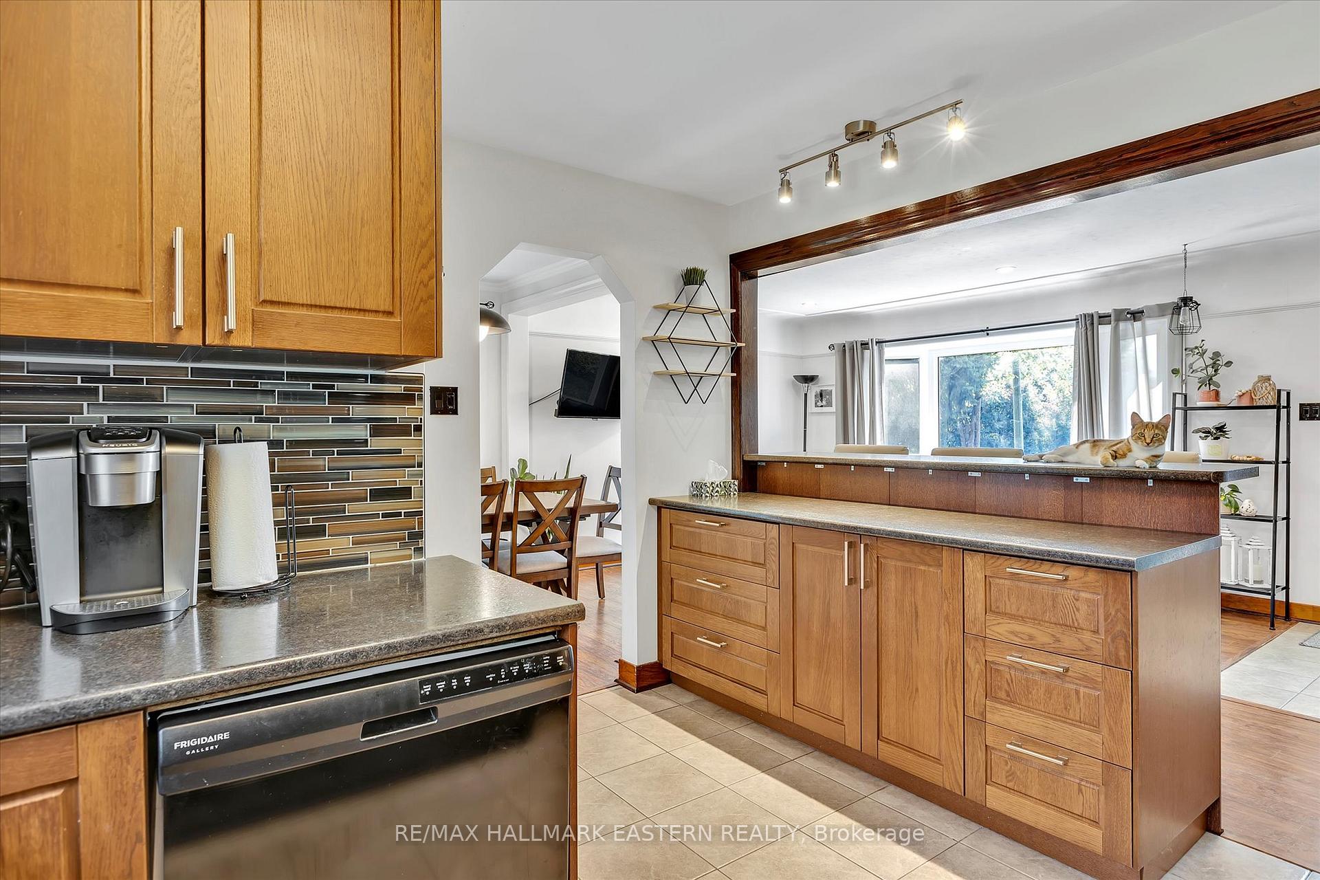 Photo 13 of 118 County Road 4, Douro-Dummer — HOMEH