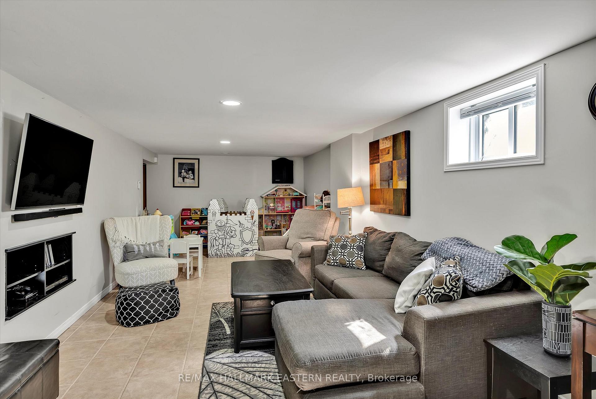 Photo 28 of 118 County Road 4, Douro-Dummer — HOMEH