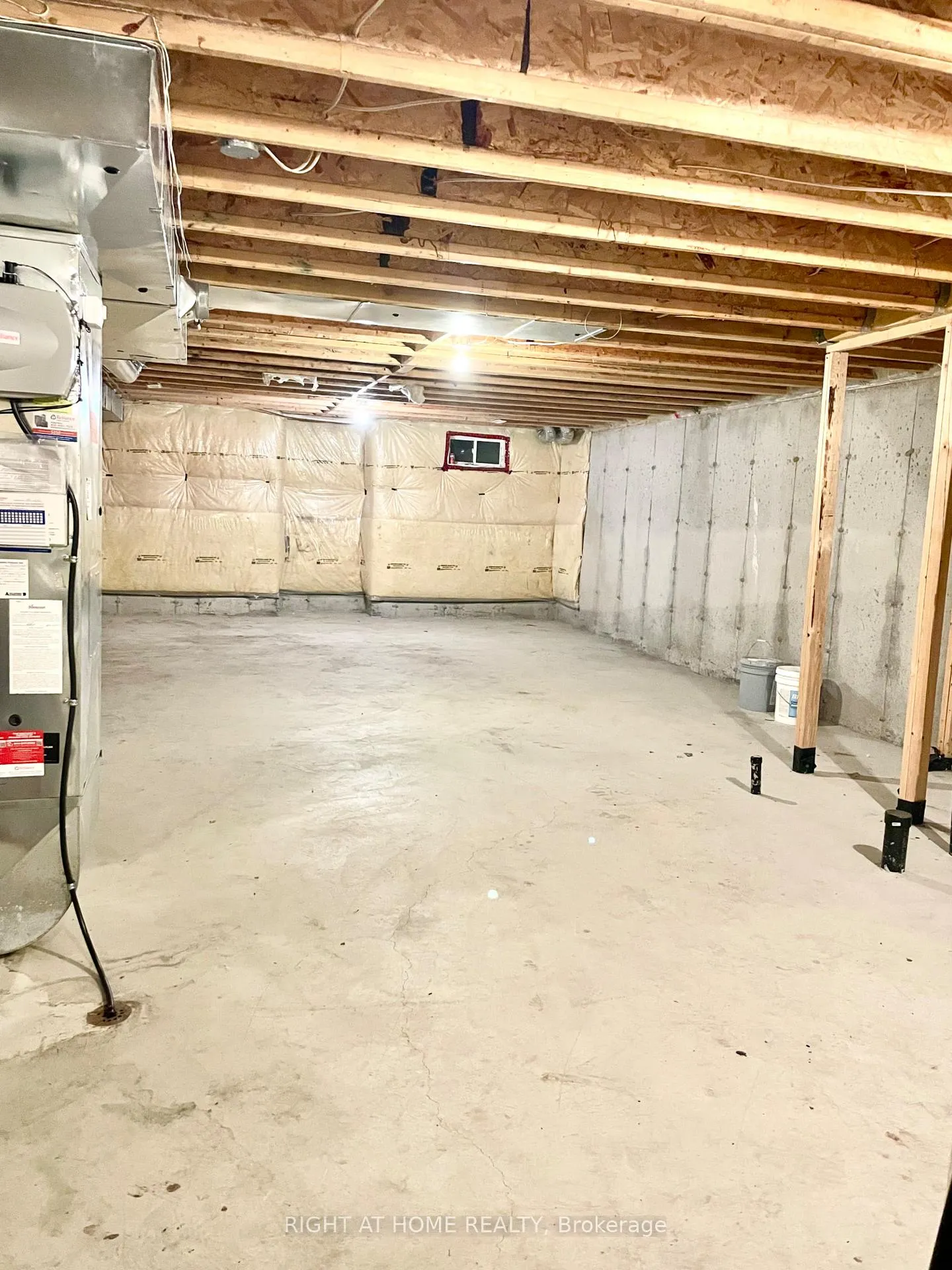 Photo 19 of 20 Haskett Drive, Markham, Box Grove — HOMEH