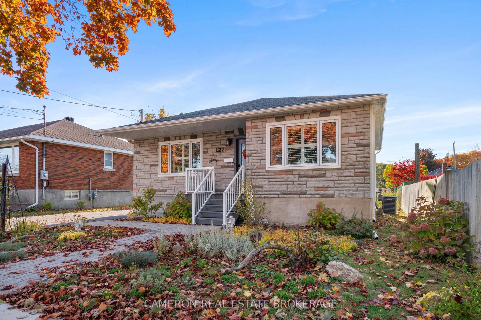 Photo 2 of 127 Anthony Street, Cornwall — HOMEH