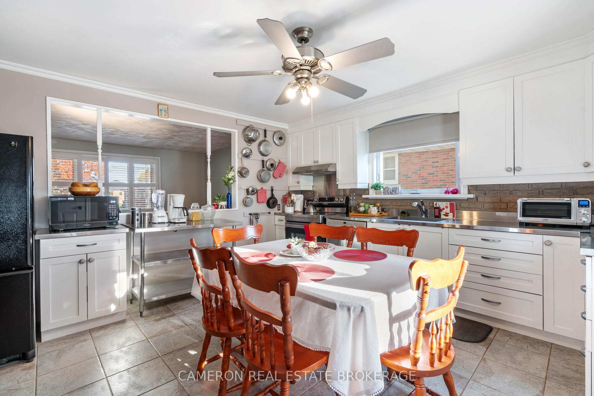 Photo 6 of 127 Anthony Street, Cornwall — HOMEH