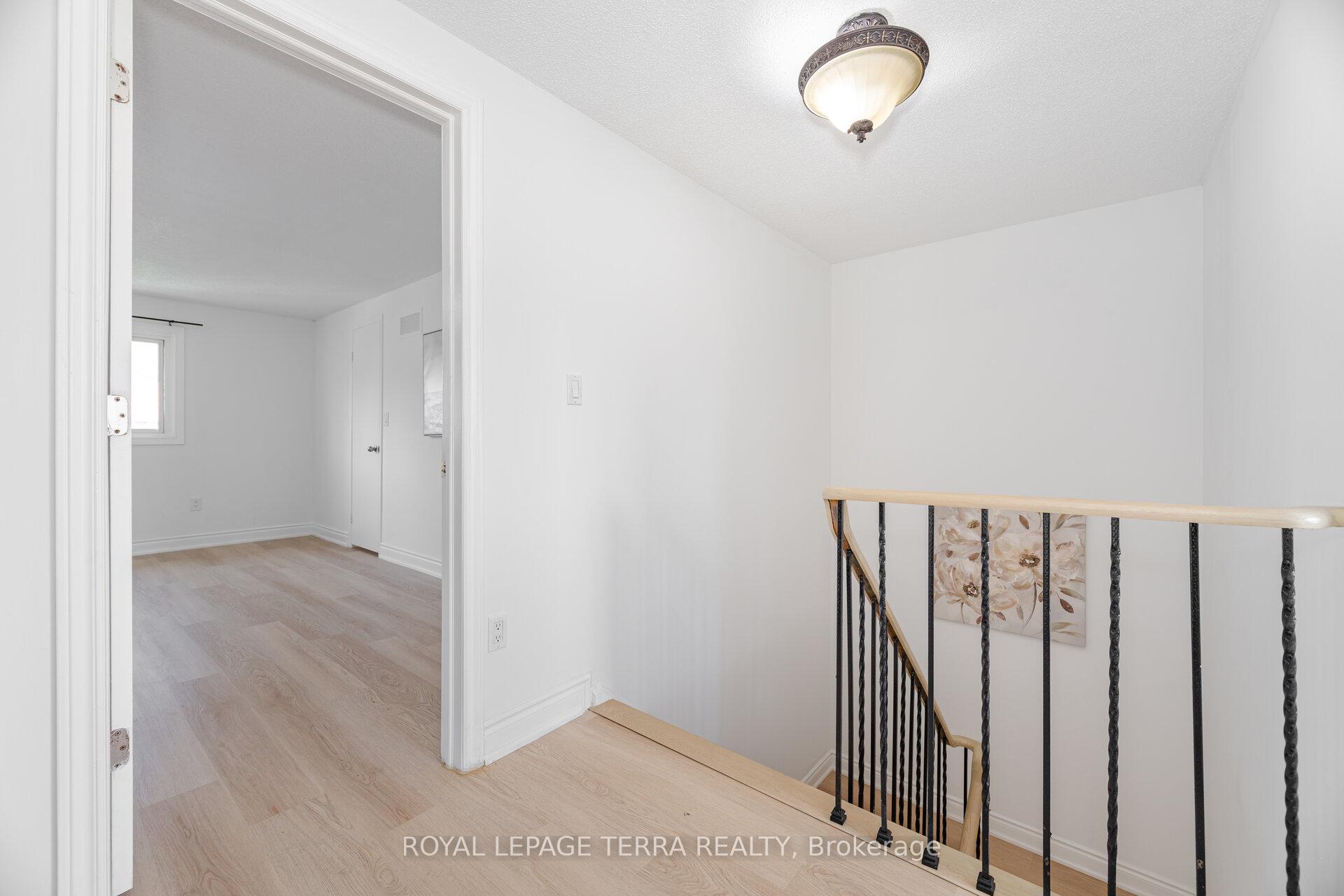 Photo 20 of 187 Ravenscroft Road, Ajax, Central West — HOMEH