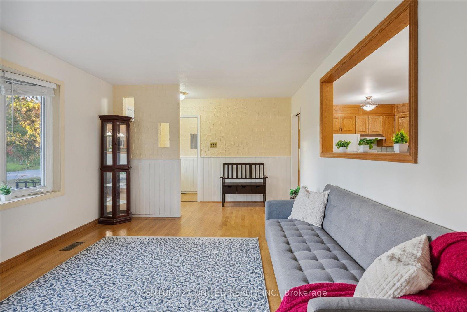 Photo 14 of 820 Clinton Avenue, Douro-Dummer — HOMEH
